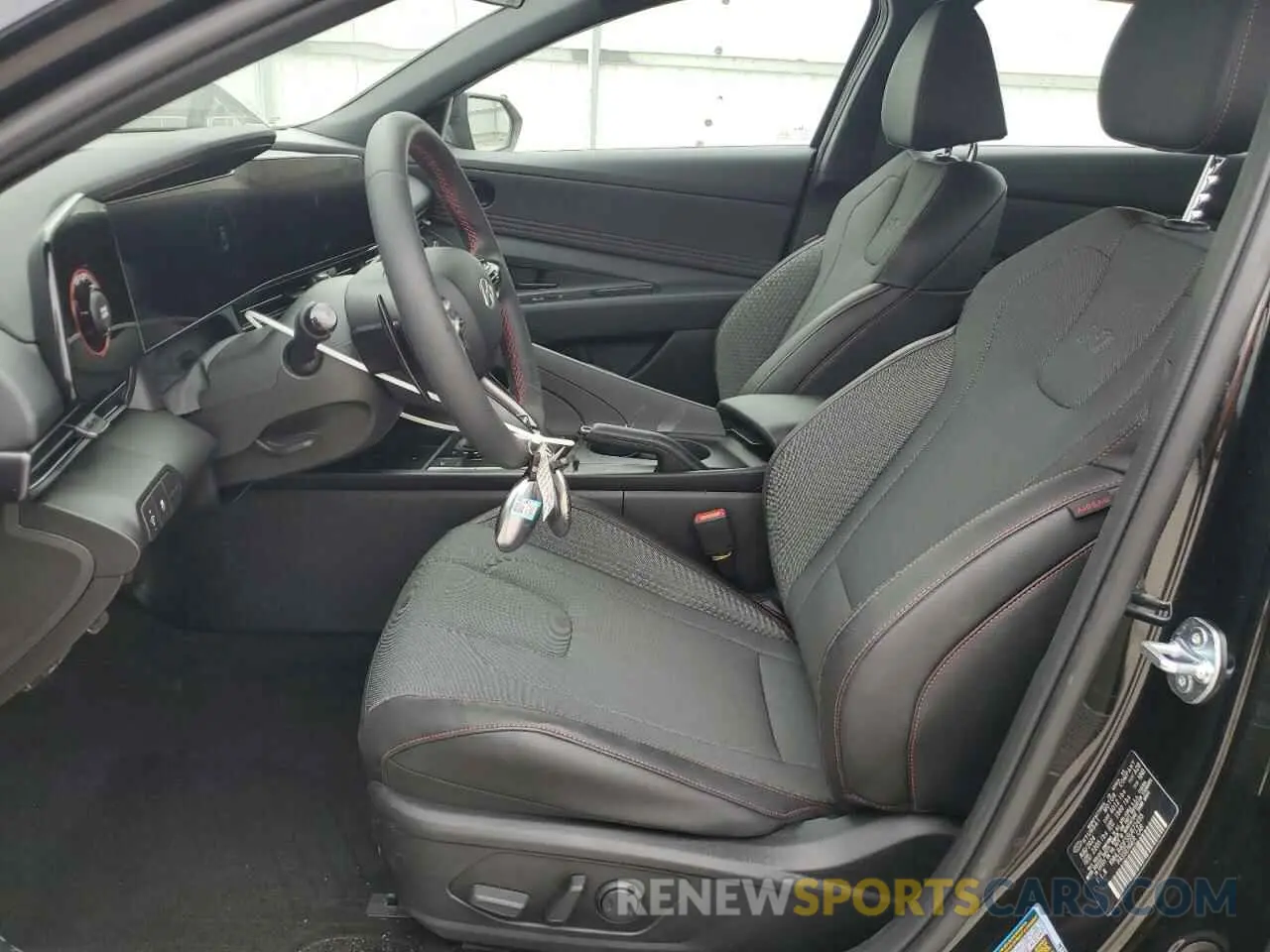 7 Photograph of a damaged car KMHLR4DF5SU872495 HYUNDAI ELANTRA 2025