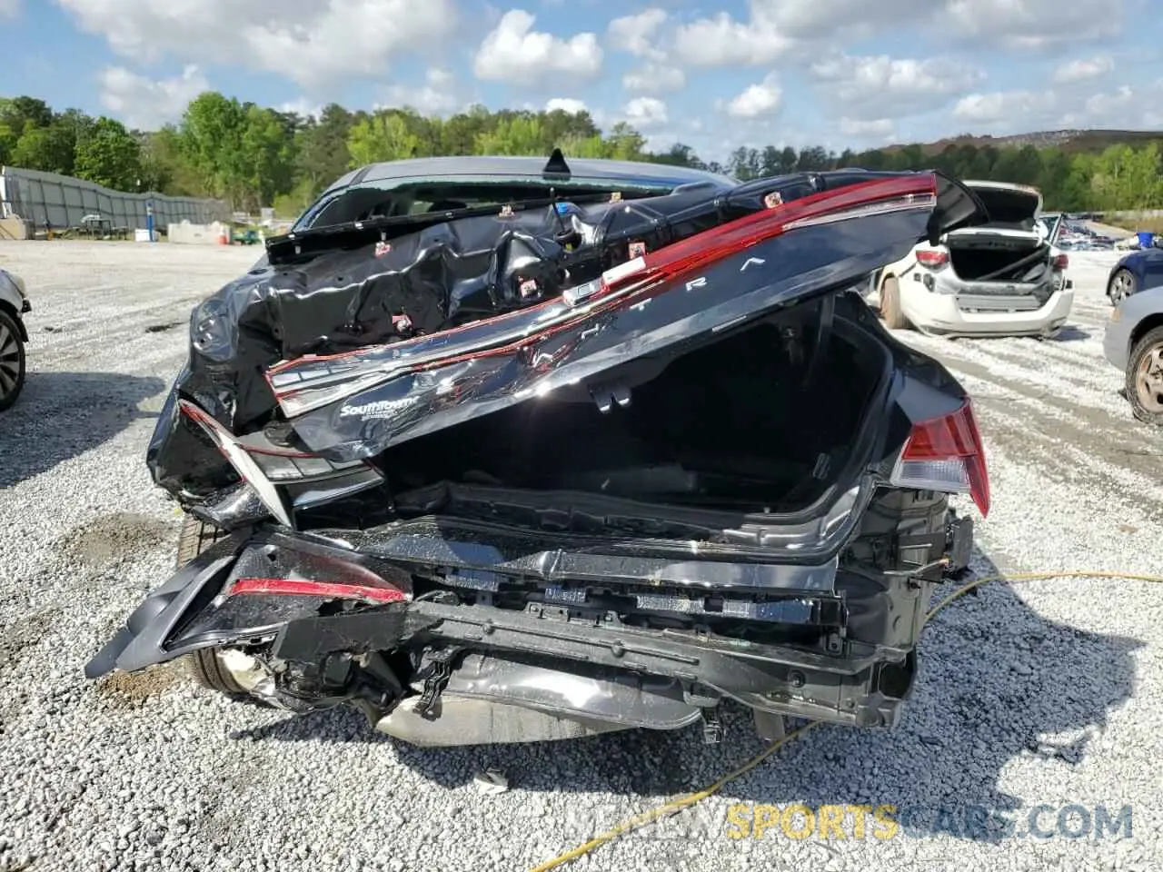 6 Photograph of a damaged car KMHLS4DG0SU854600 HYUNDAI ELANTRA 2025