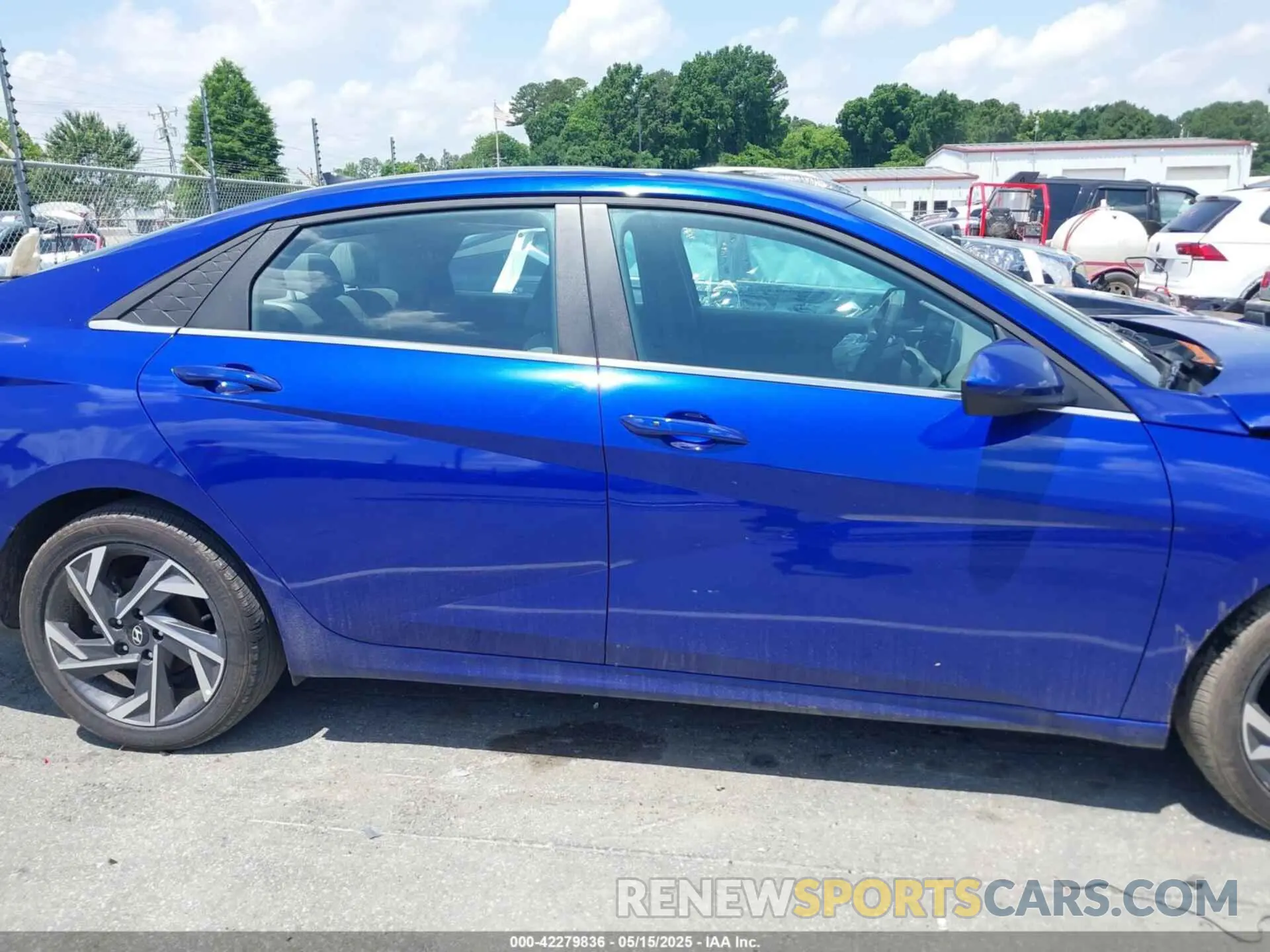 14 Photograph of a damaged car KMHLS4DG0SU856413 HYUNDAI ELANTRA 2025