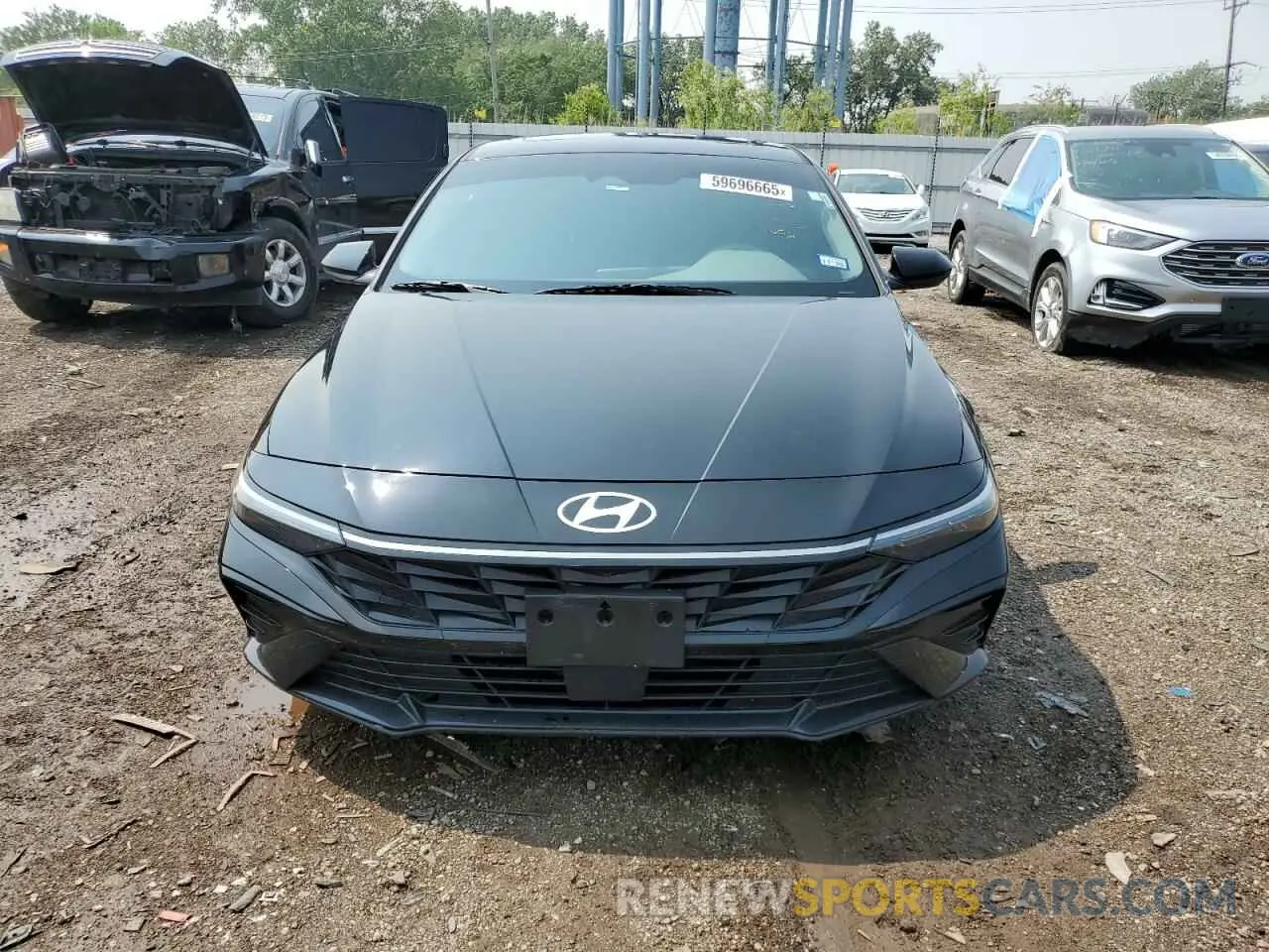 5 Photograph of a damaged car KMHLS4DG0SU900779 HYUNDAI ELANTRA 2025