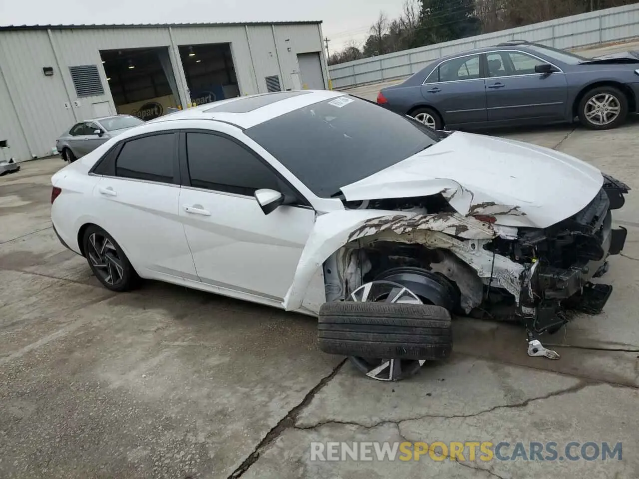 4 Photograph of a damaged car KMHLS4DG2SU858311 HYUNDAI ELANTRA 2025
