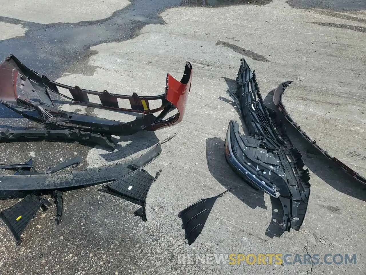 12 Photograph of a damaged car KMHLS4DG2SU863511 HYUNDAI ELANTRA 2025
