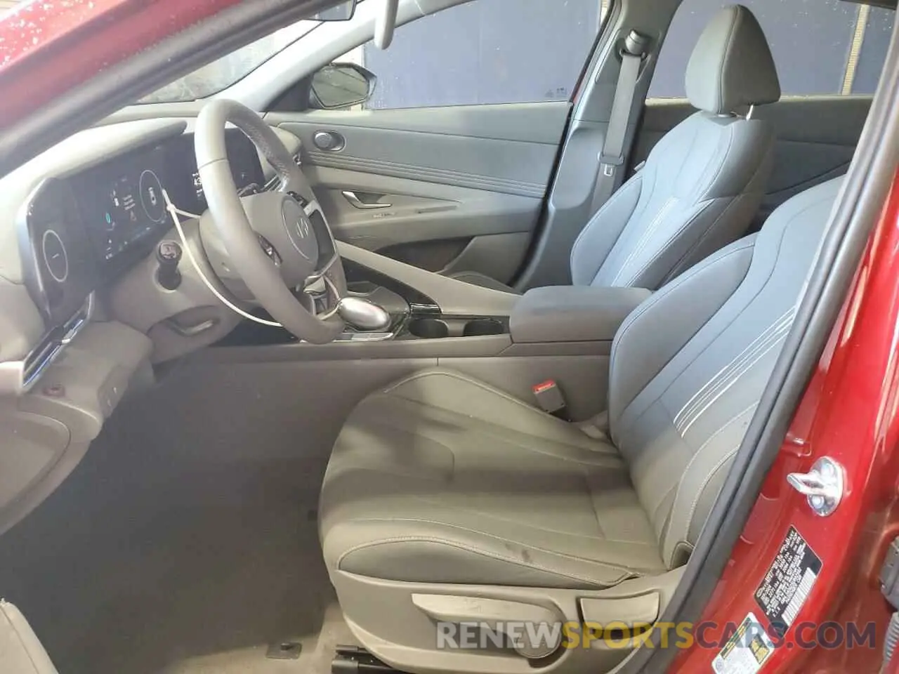 7 Photograph of a damaged car KMHLS4DG2SU892992 HYUNDAI ELANTRA 2025