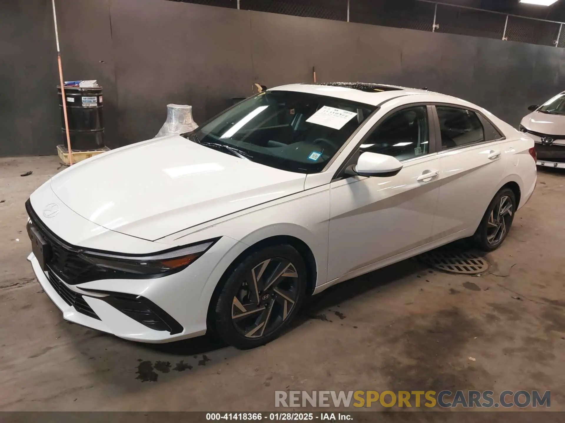 2 Photograph of a damaged car KMHLS4DG2SU895603 HYUNDAI ELANTRA 2025