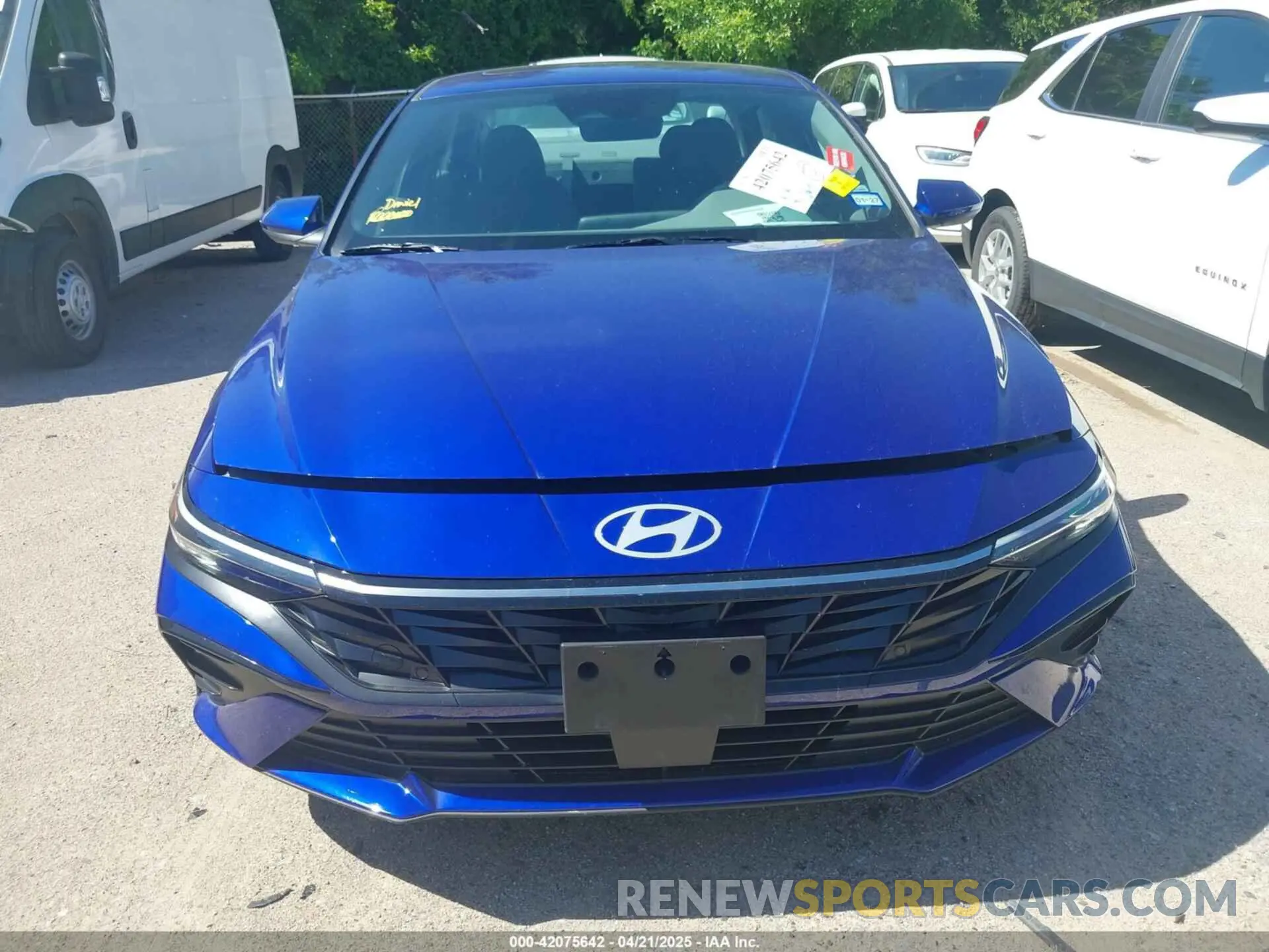 12 Photograph of a damaged car KMHLS4DG2SU965777 HYUNDAI ELANTRA 2025