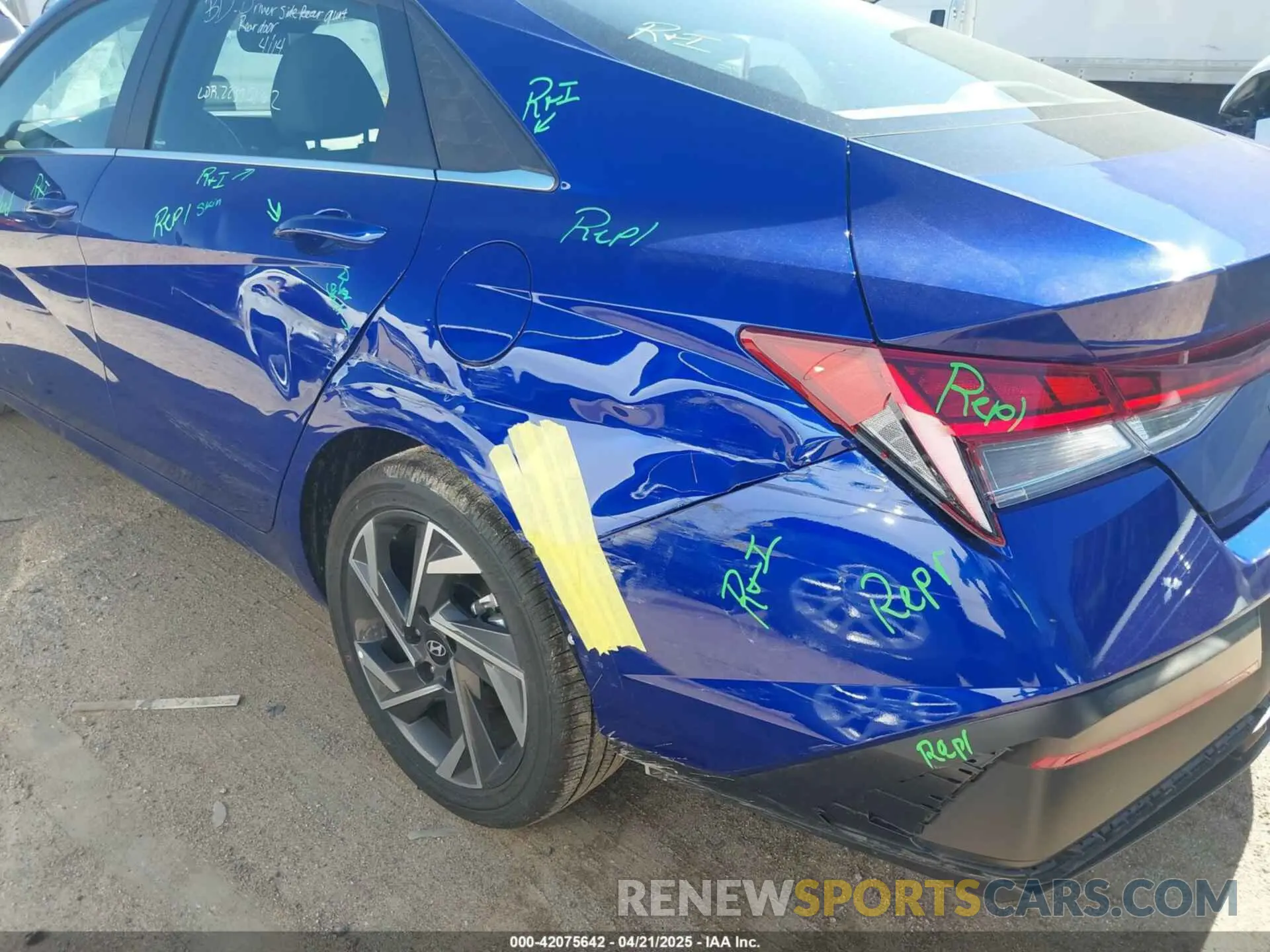 6 Photograph of a damaged car KMHLS4DG2SU965777 HYUNDAI ELANTRA 2025