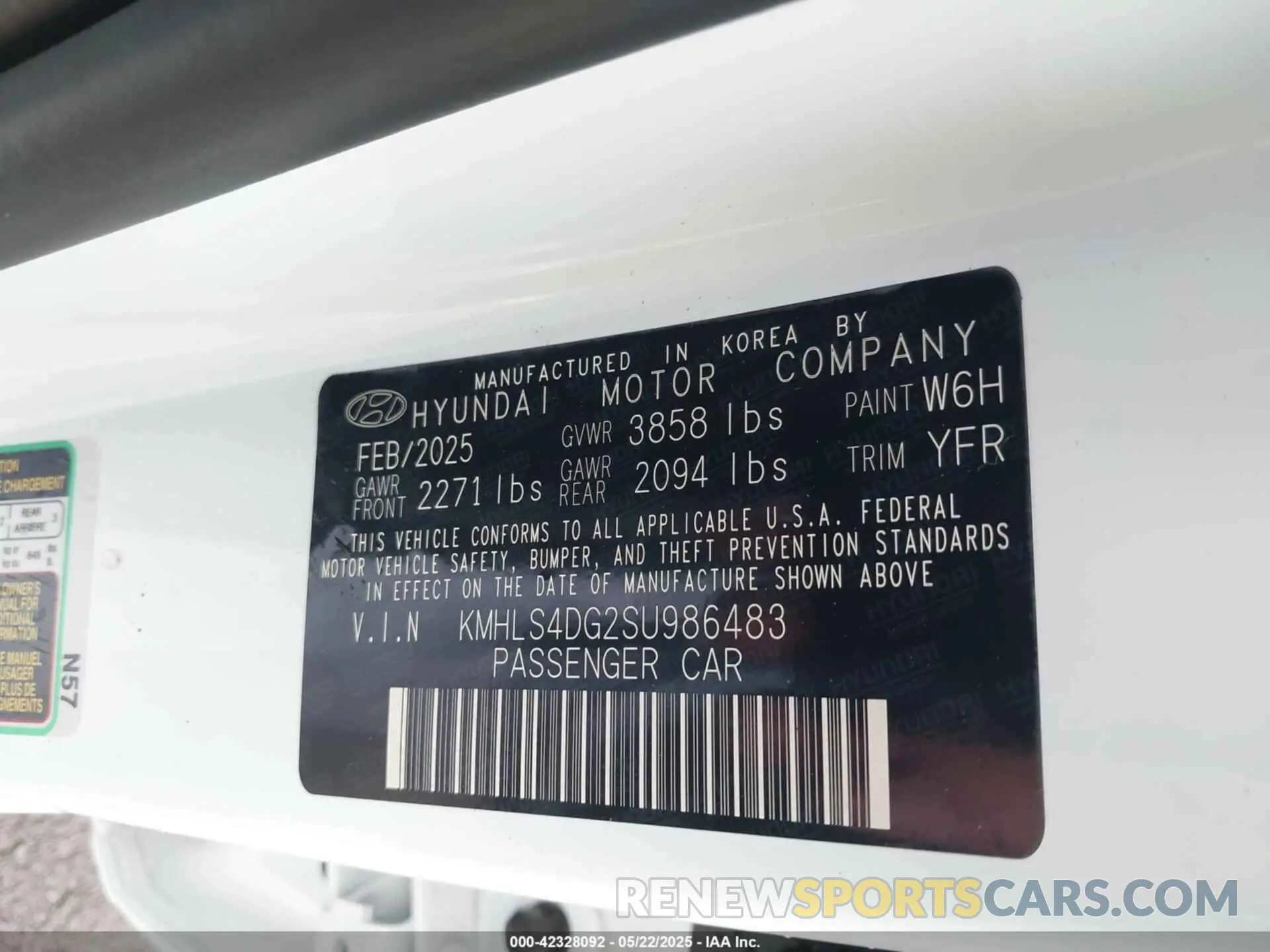 9 Photograph of a damaged car KMHLS4DG2SU986483 HYUNDAI ELANTRA 2025