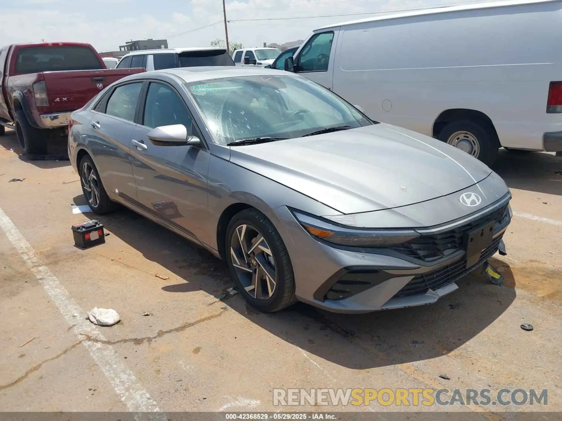 13 Photograph of a damaged car KMHLS4DG3SU862691 HYUNDAI ELANTRA 2025