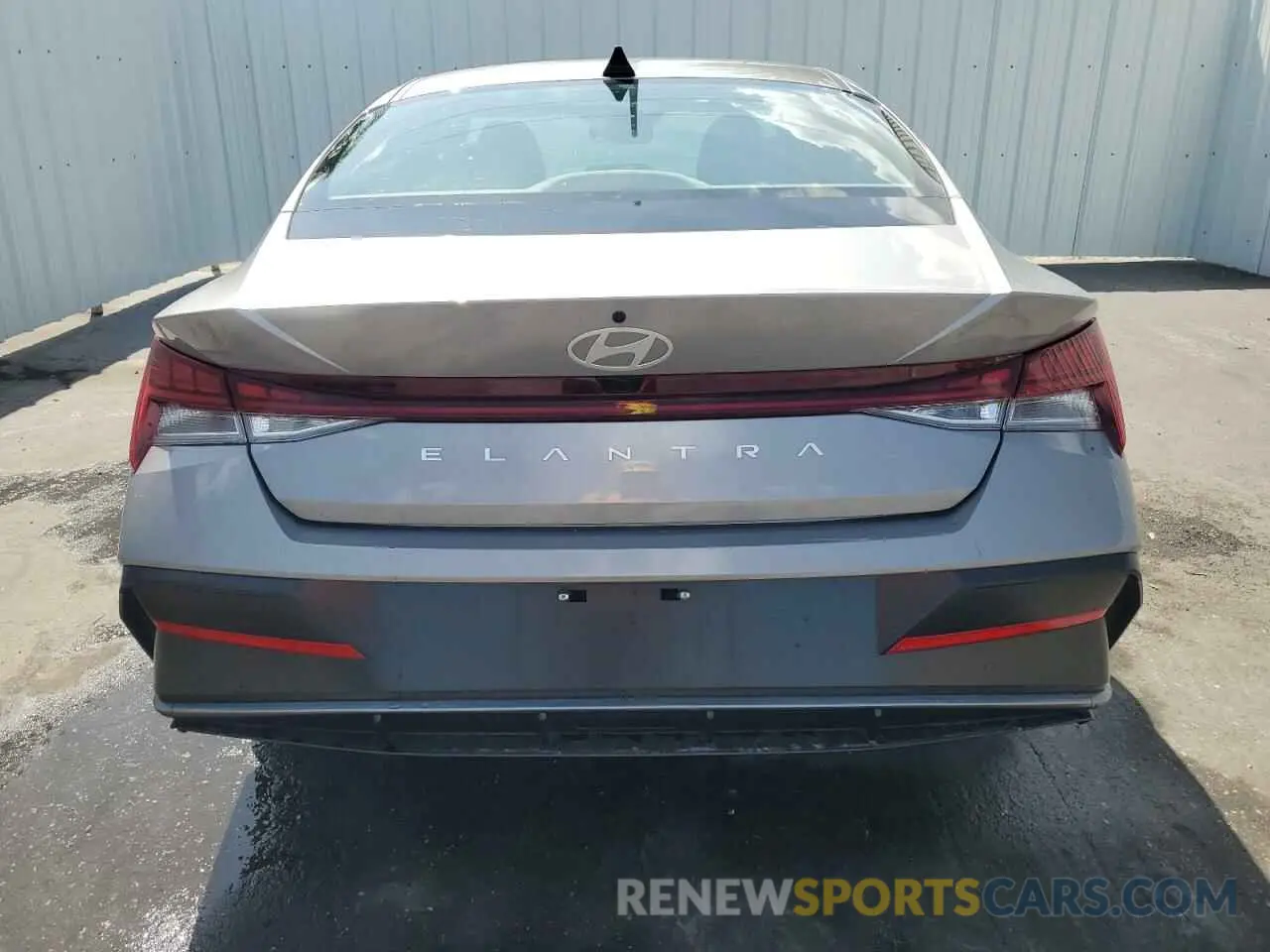 6 Photograph of a damaged car KMHLS4DG3SU885551 HYUNDAI ELANTRA 2025