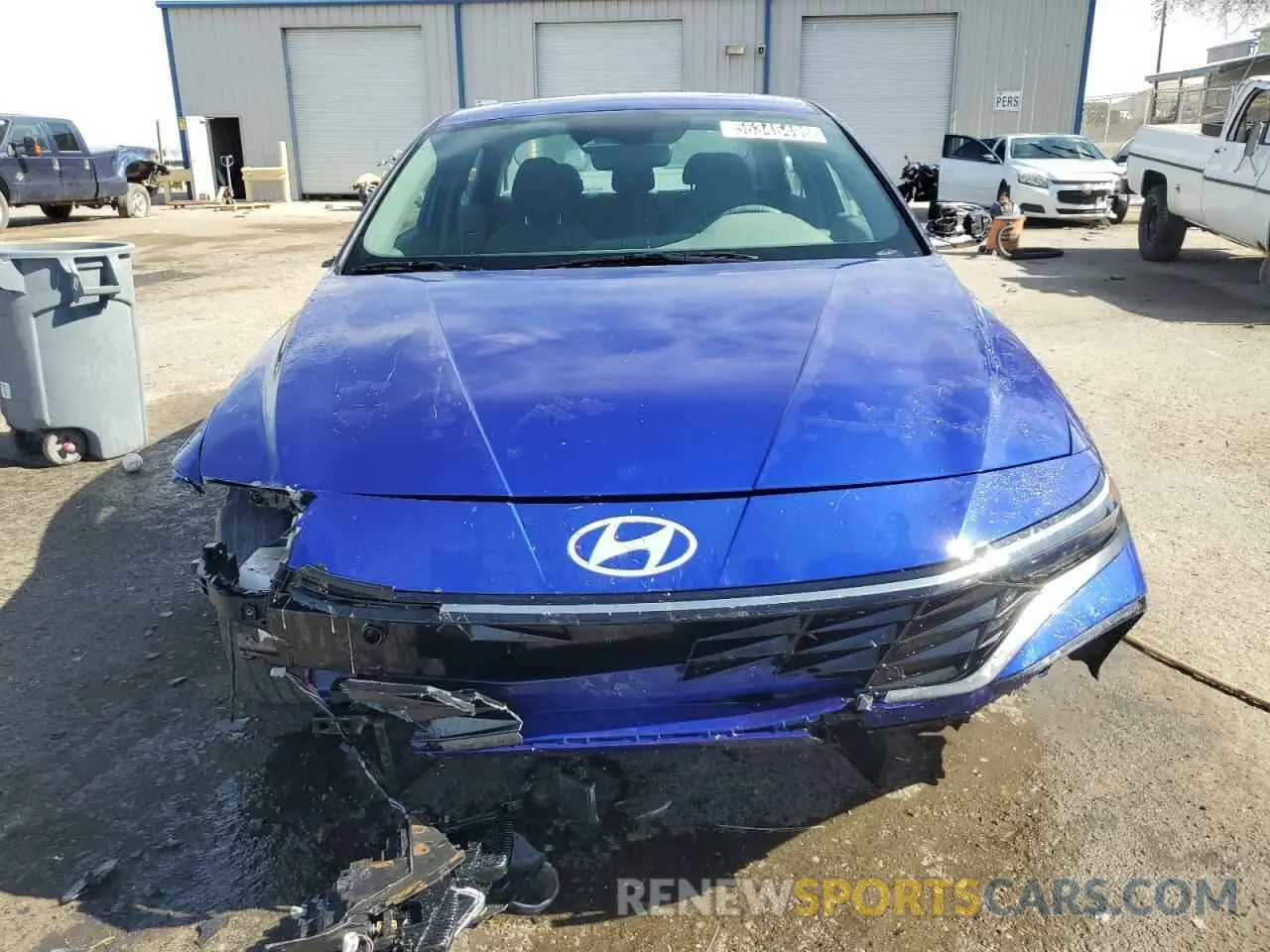 5 Photograph of a damaged car KMHLS4DG3SU913834 HYUNDAI ELANTRA 2025