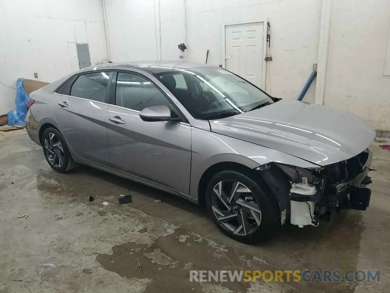 4 Photograph of a damaged car KMHLS4DG4SU904155 HYUNDAI ELANTRA 2025