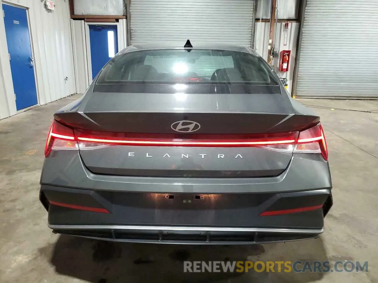 6 Photograph of a damaged car KMHLS4DG4SU908240 HYUNDAI ELANTRA 2025