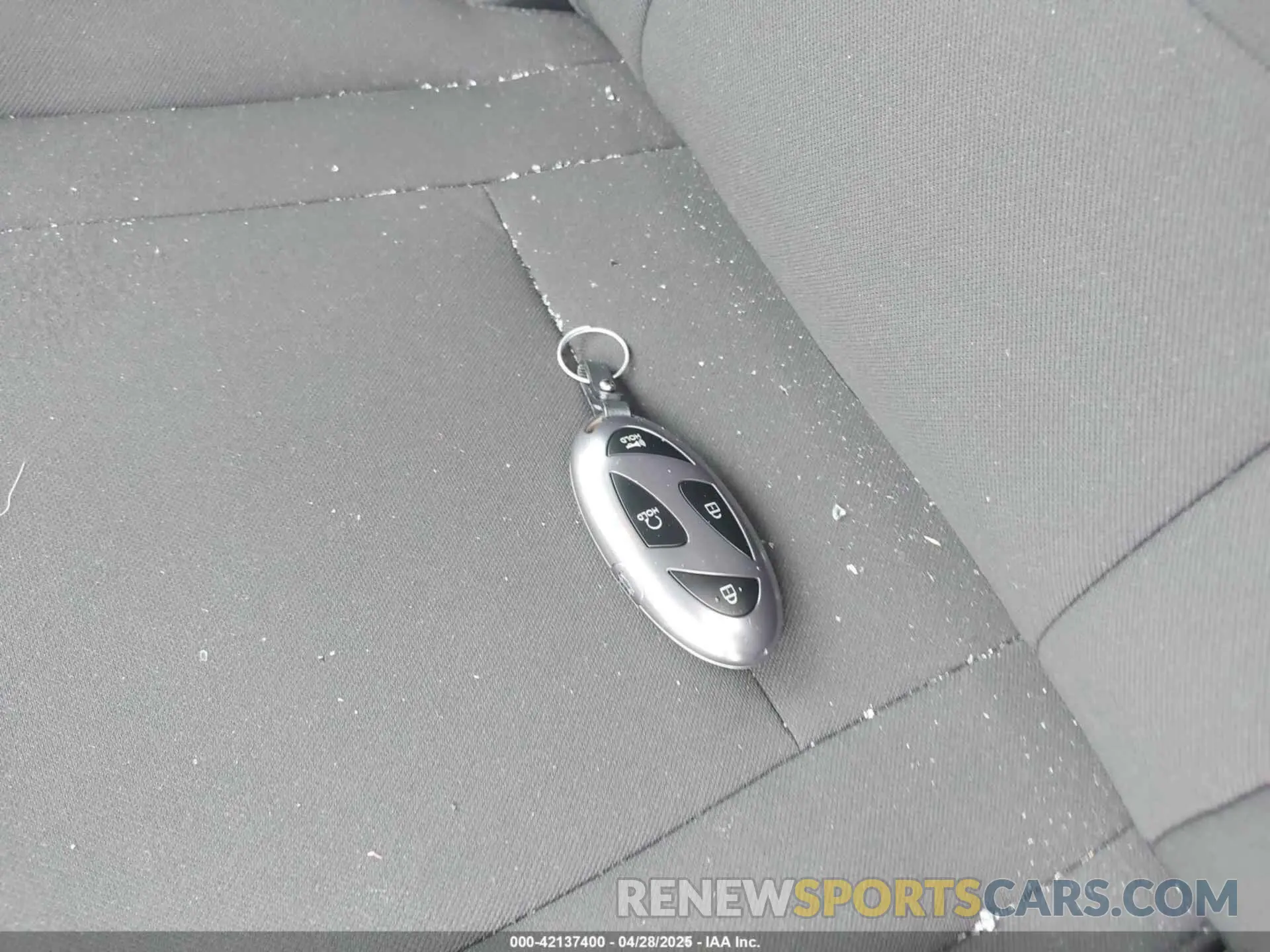 11 Photograph of a damaged car KMHLS4DG4SU938936 HYUNDAI ELANTRA 2025