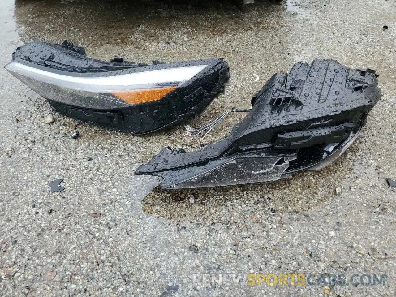 12 Photograph of a damaged car KMHLS4DG5SU904942 HYUNDAI ELANTRA 2025