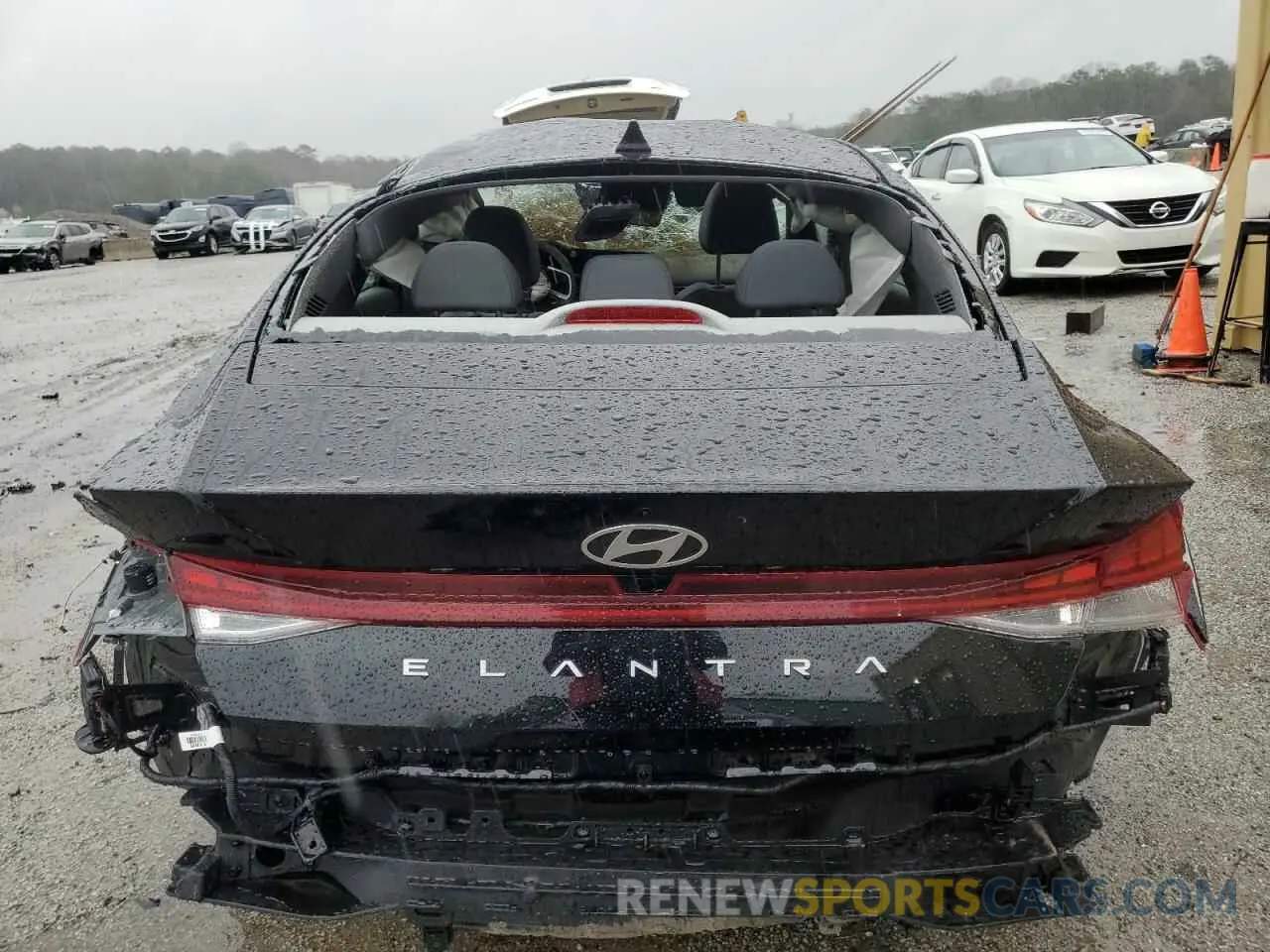 6 Photograph of a damaged car KMHLS4DG5SU904942 HYUNDAI ELANTRA 2025