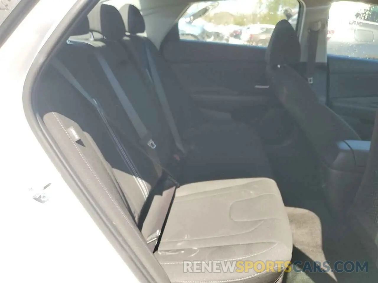 10 Photograph of a damaged car KMHLS4DG5SU906755 HYUNDAI ELANTRA 2025