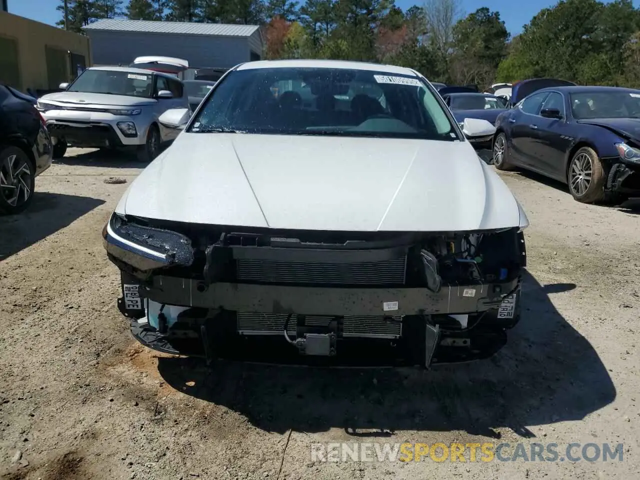 5 Photograph of a damaged car KMHLS4DG5SU906755 HYUNDAI ELANTRA 2025