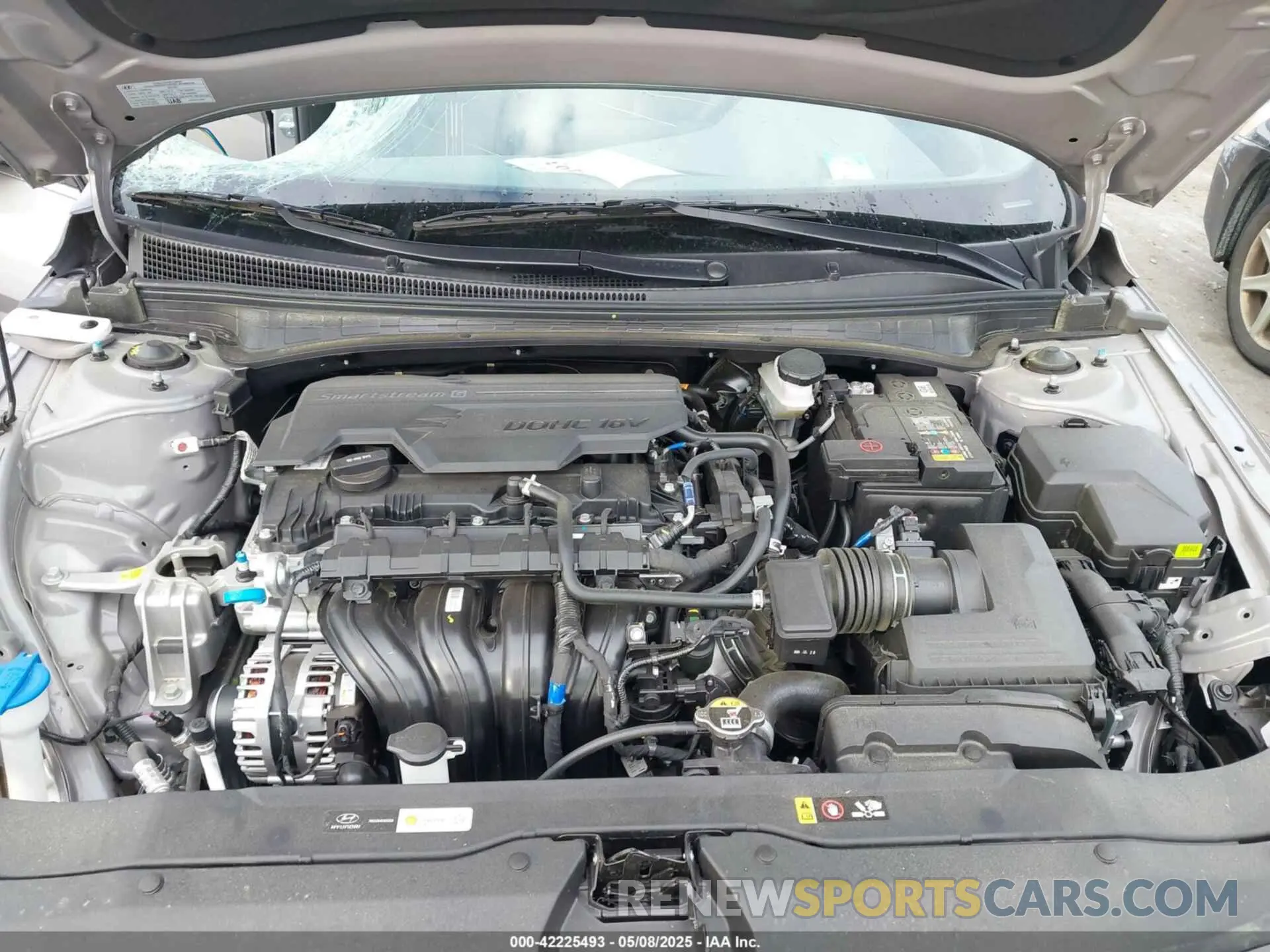 10 Photograph of a damaged car KMHLS4DG5SU968429 HYUNDAI ELANTRA 2025