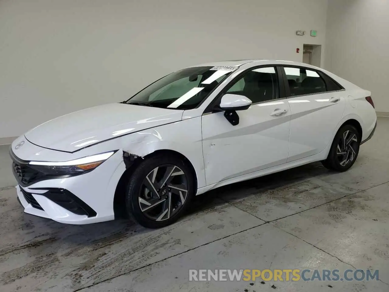 1 Photograph of a damaged car KMHLS4DG6SU871403 HYUNDAI ELANTRA 2025