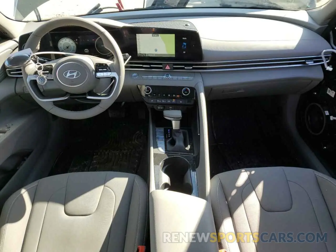 8 Photograph of a damaged car KMHLS4DG6SU891344 HYUNDAI ELANTRA 2025
