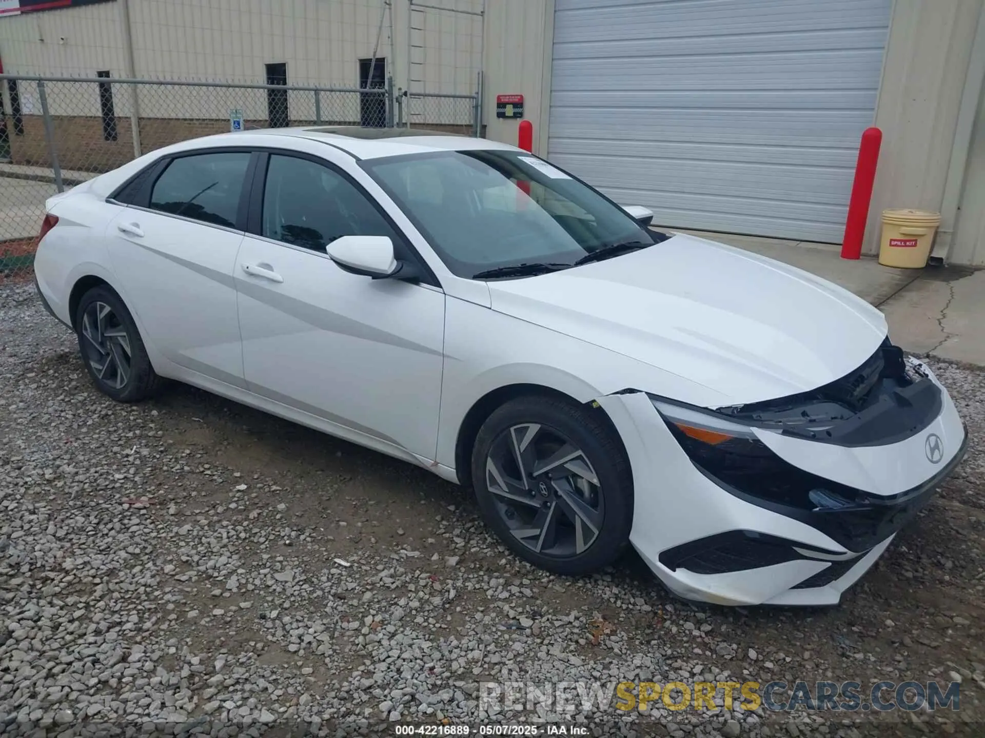 1 Photograph of a damaged car KMHLS4DG6SU898276 HYUNDAI ELANTRA 2025