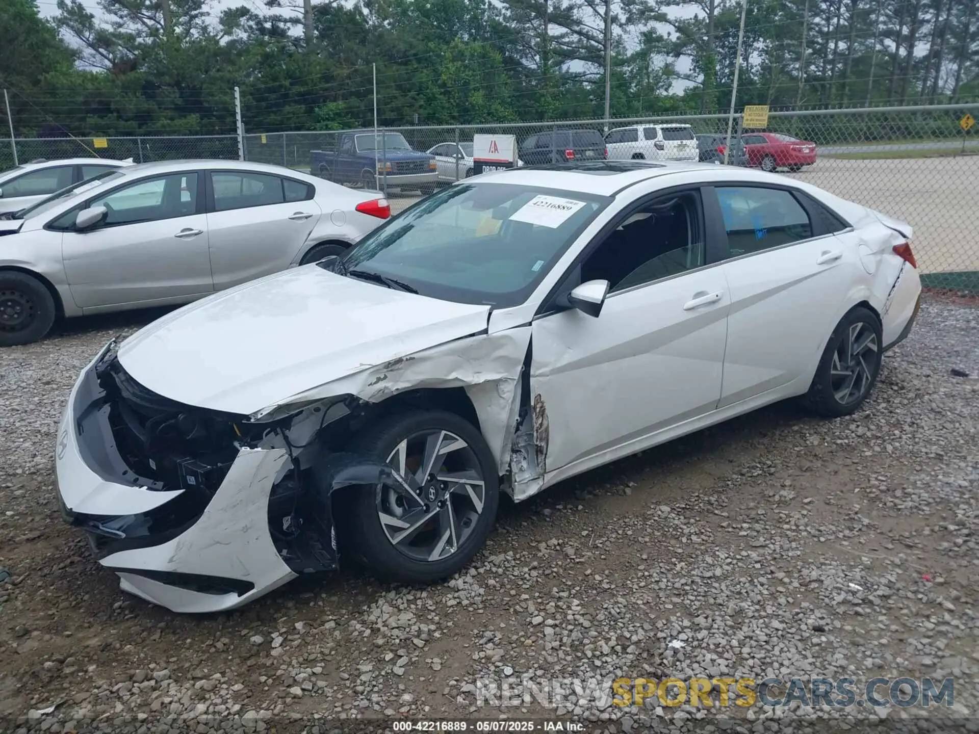 2 Photograph of a damaged car KMHLS4DG6SU898276 HYUNDAI ELANTRA 2025