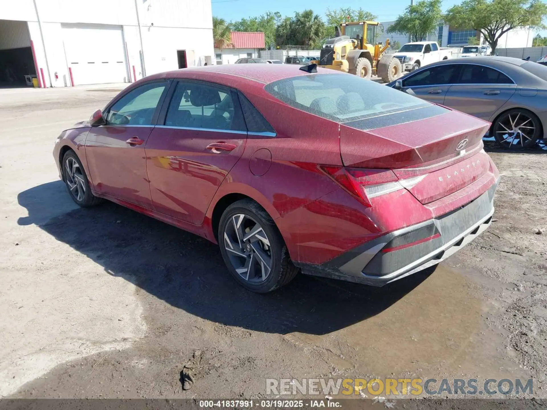 3 Photograph of a damaged car KMHLS4DG6SU904397 HYUNDAI ELANTRA 2025