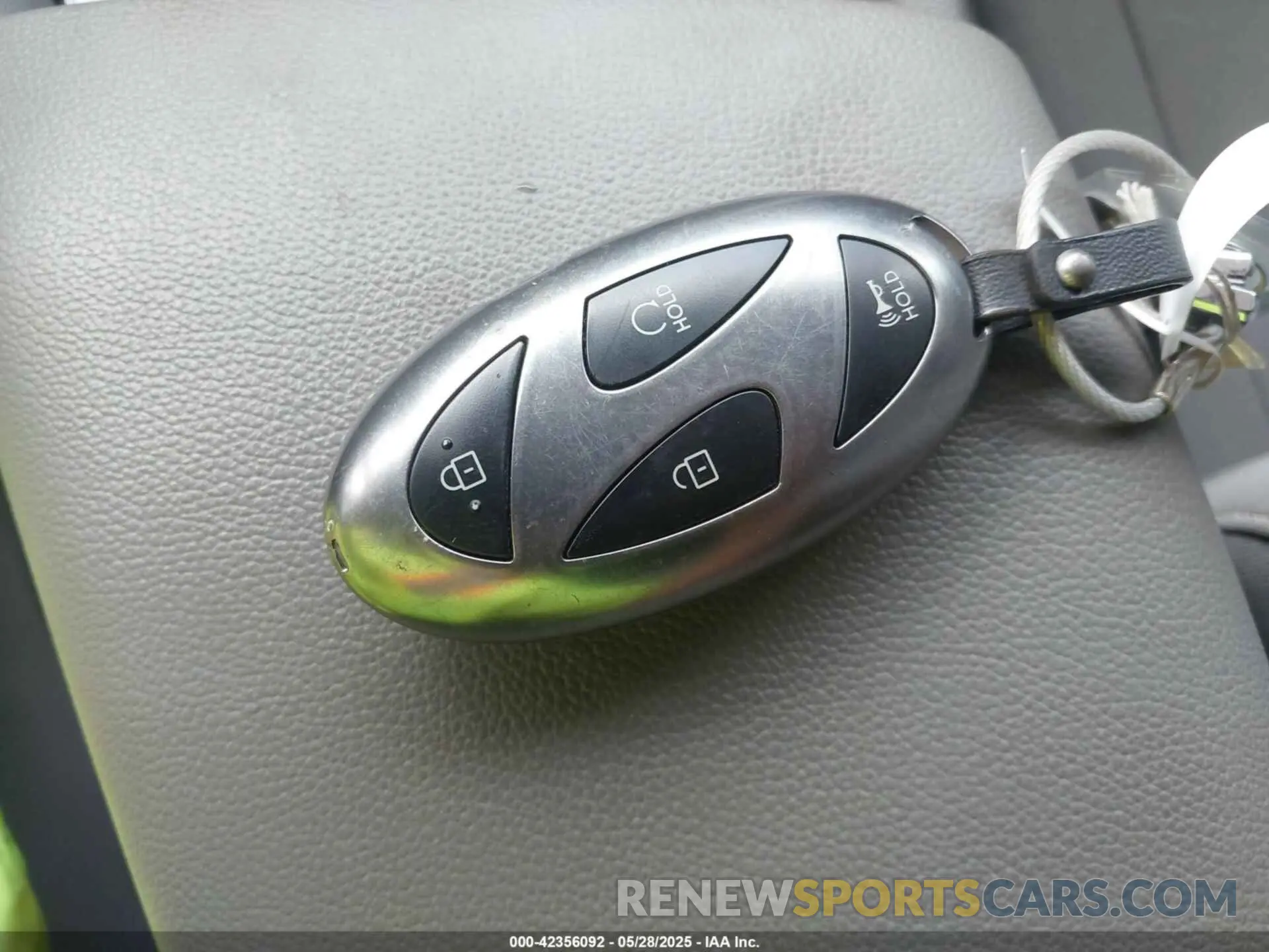 11 Photograph of a damaged car KMHLS4DG6SU905114 HYUNDAI ELANTRA 2025