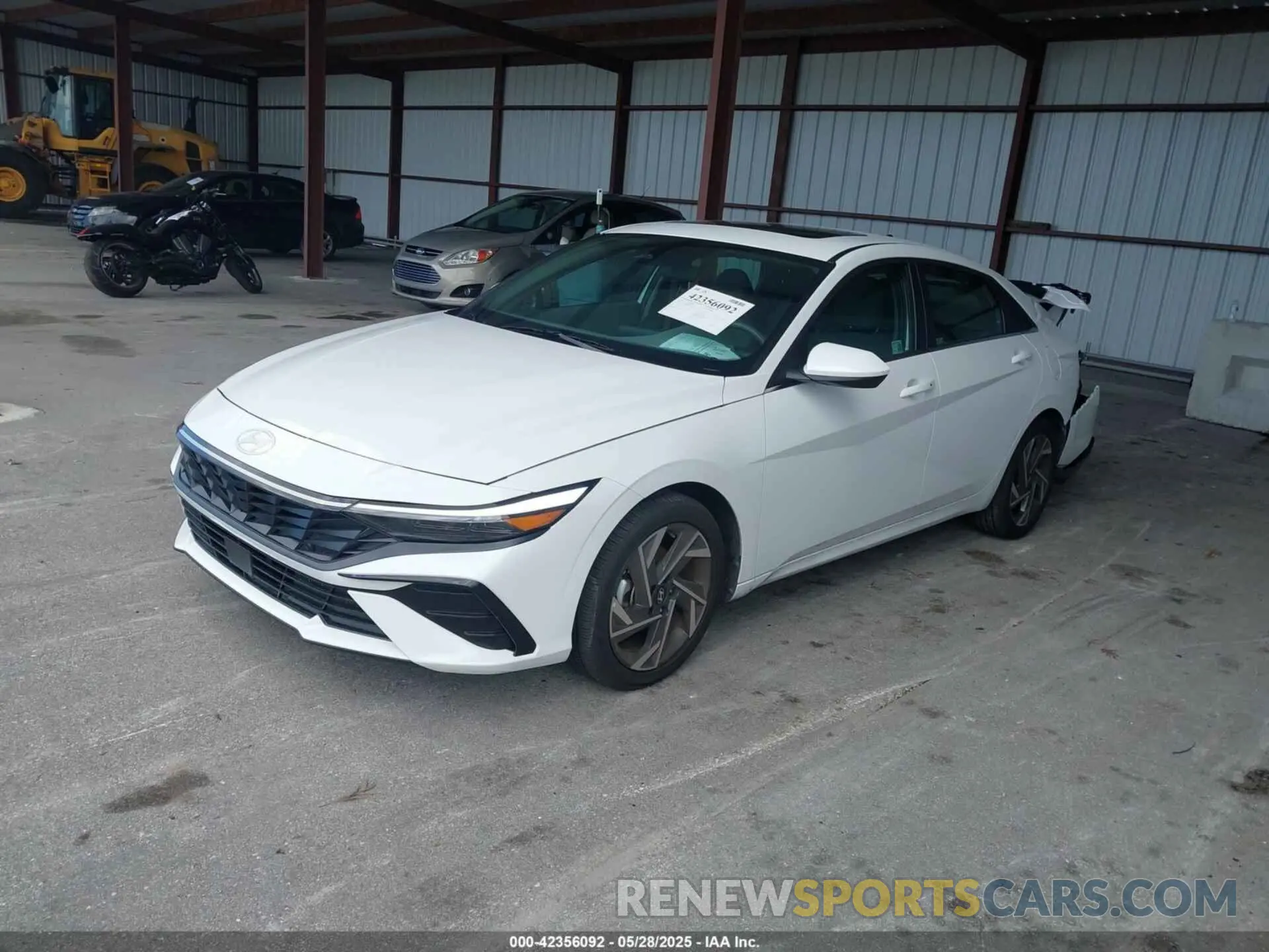2 Photograph of a damaged car KMHLS4DG6SU905114 HYUNDAI ELANTRA 2025
