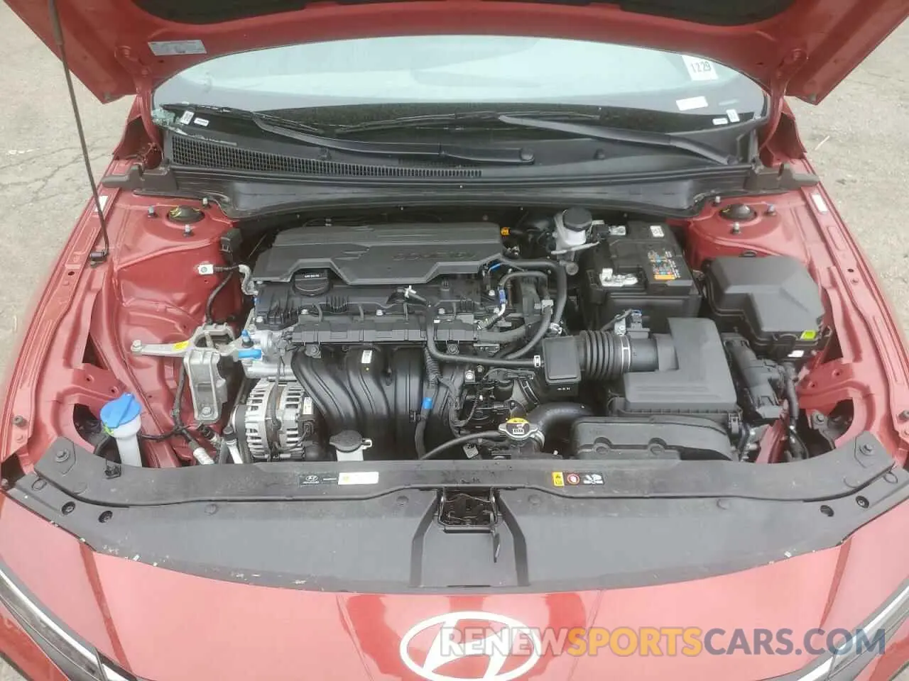 11 Photograph of a damaged car KMHLS4DG6SU909390 HYUNDAI ELANTRA 2025