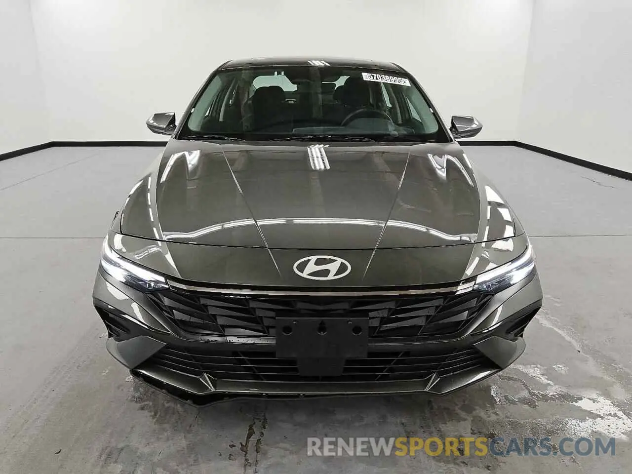 5 Photograph of a damaged car KMHLS4DG6SU909857 HYUNDAI ELANTRA 2025