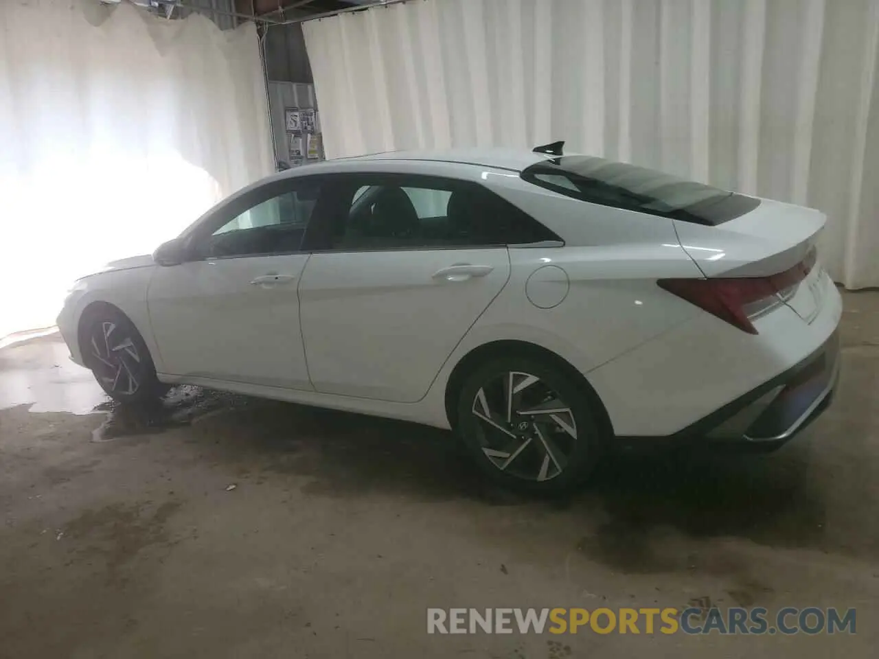 2 Photograph of a damaged car KMHLS4DG7SU856361 HYUNDAI ELANTRA 2025