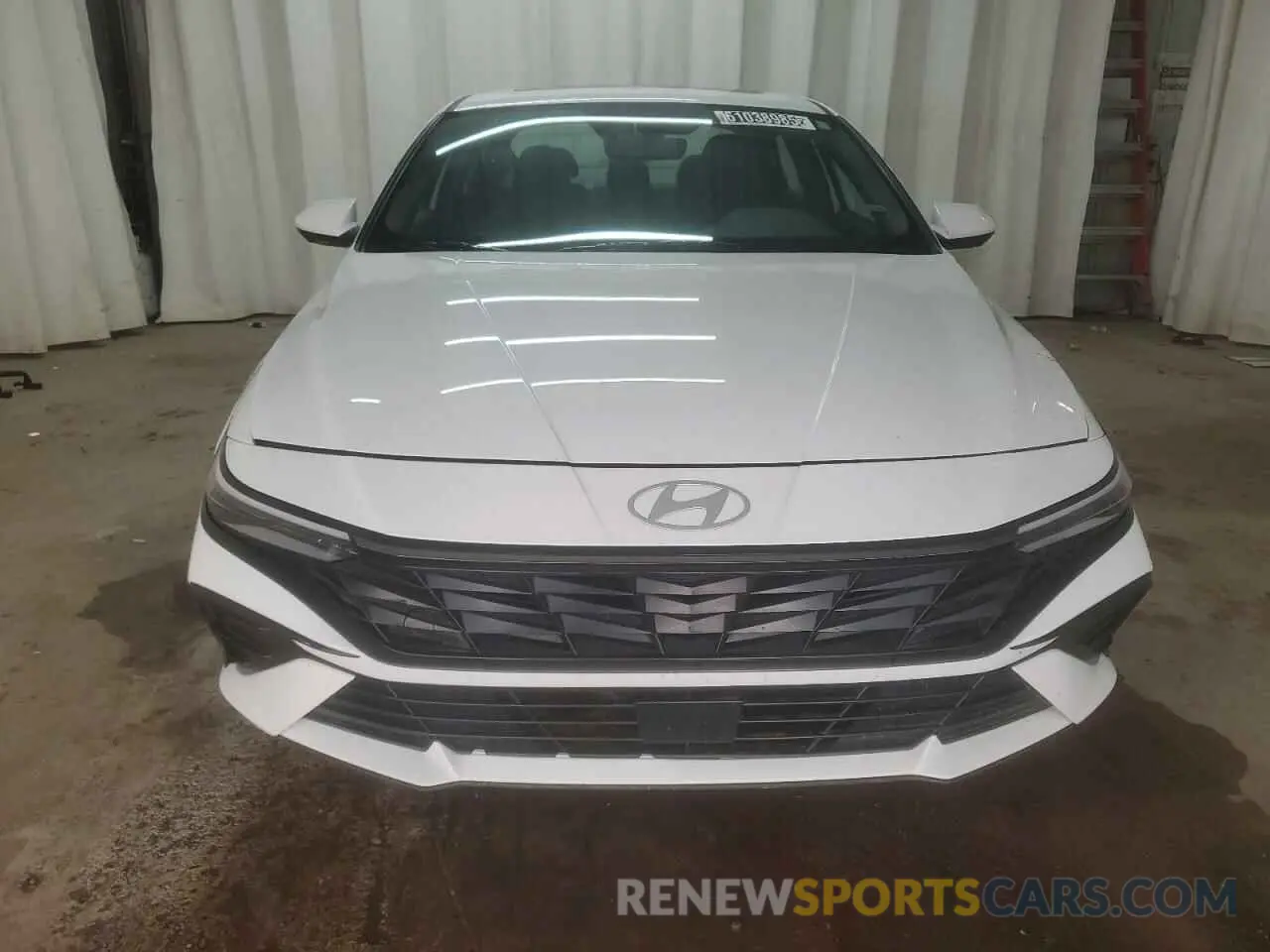 5 Photograph of a damaged car KMHLS4DG7SU856361 HYUNDAI ELANTRA 2025