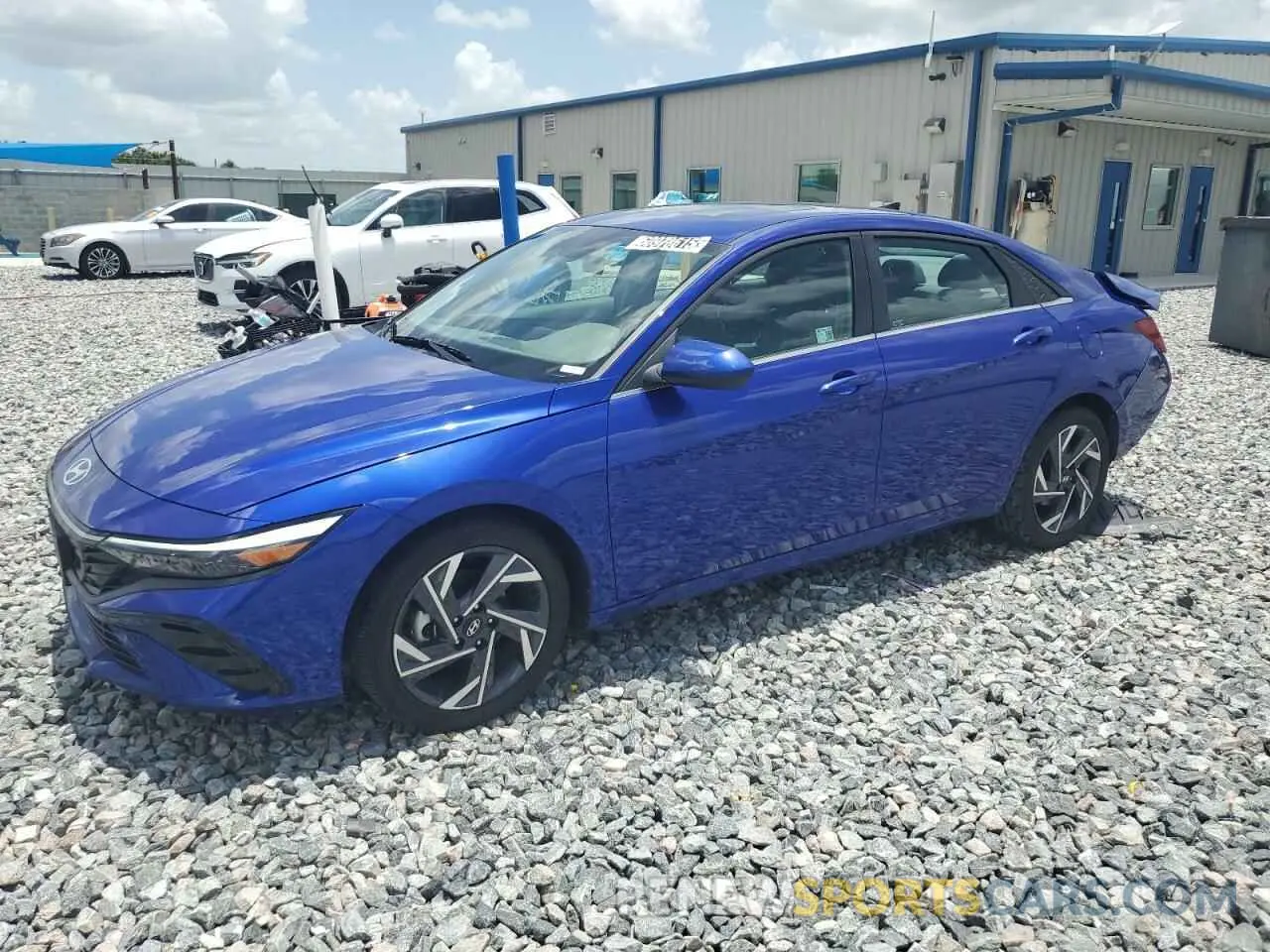 1 Photograph of a damaged car KMHLS4DG7SU880563 HYUNDAI ELANTRA 2025