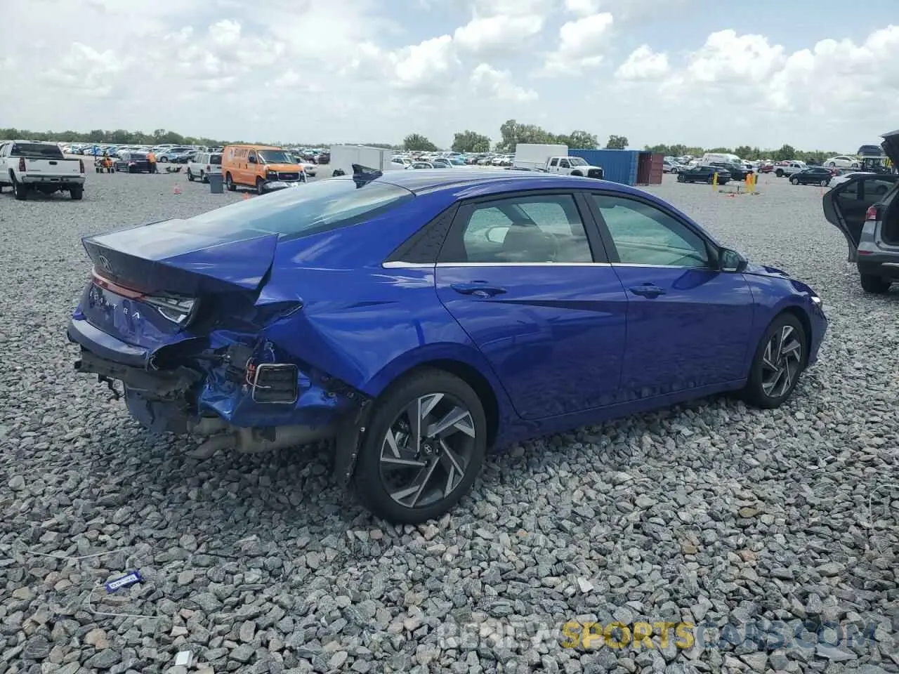 3 Photograph of a damaged car KMHLS4DG7SU880563 HYUNDAI ELANTRA 2025