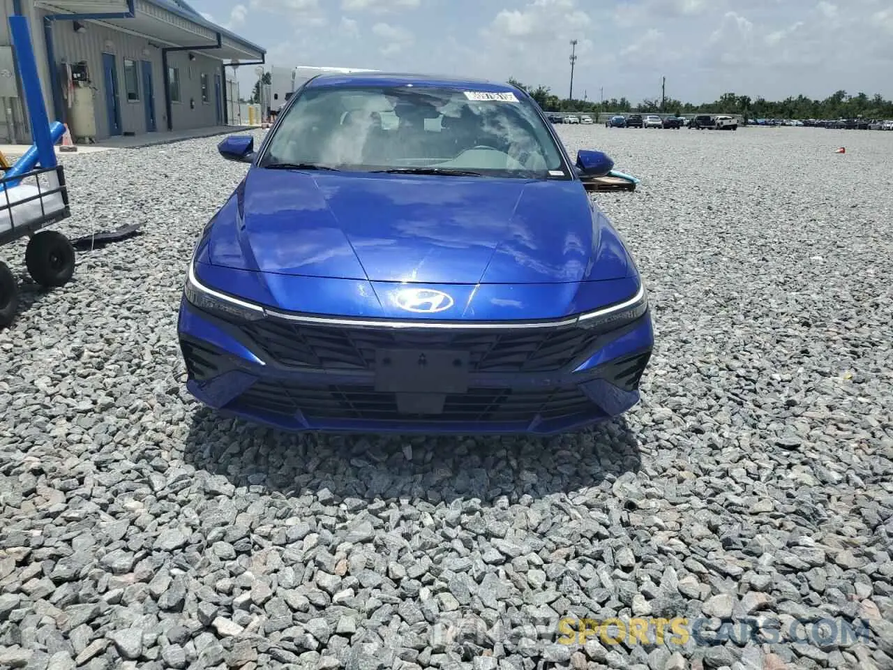 5 Photograph of a damaged car KMHLS4DG7SU880563 HYUNDAI ELANTRA 2025