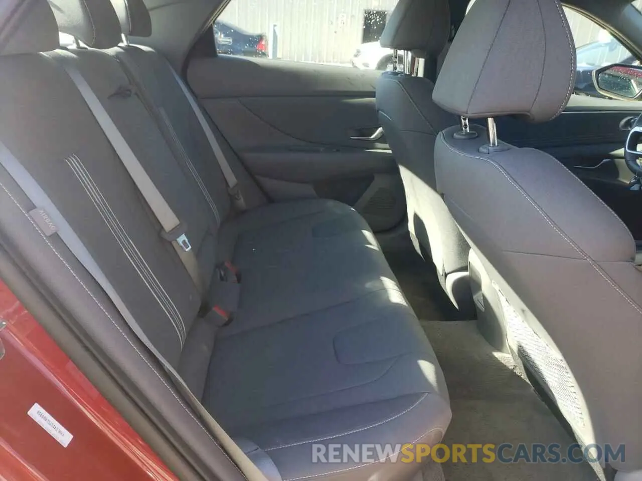 10 Photograph of a damaged car KMHLS4DG7SU909950 HYUNDAI ELANTRA 2025