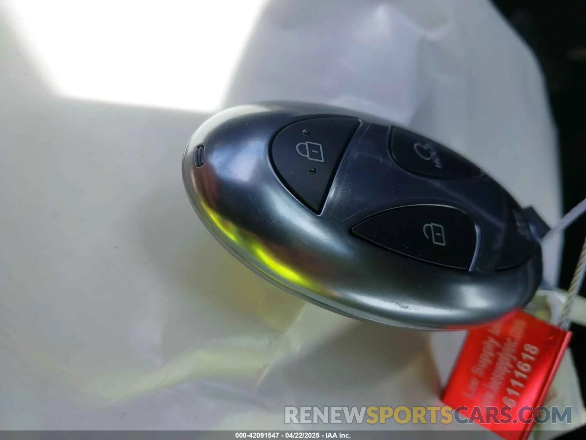 11 Photograph of a damaged car KMHLS4DG7SU913965 HYUNDAI ELANTRA 2025