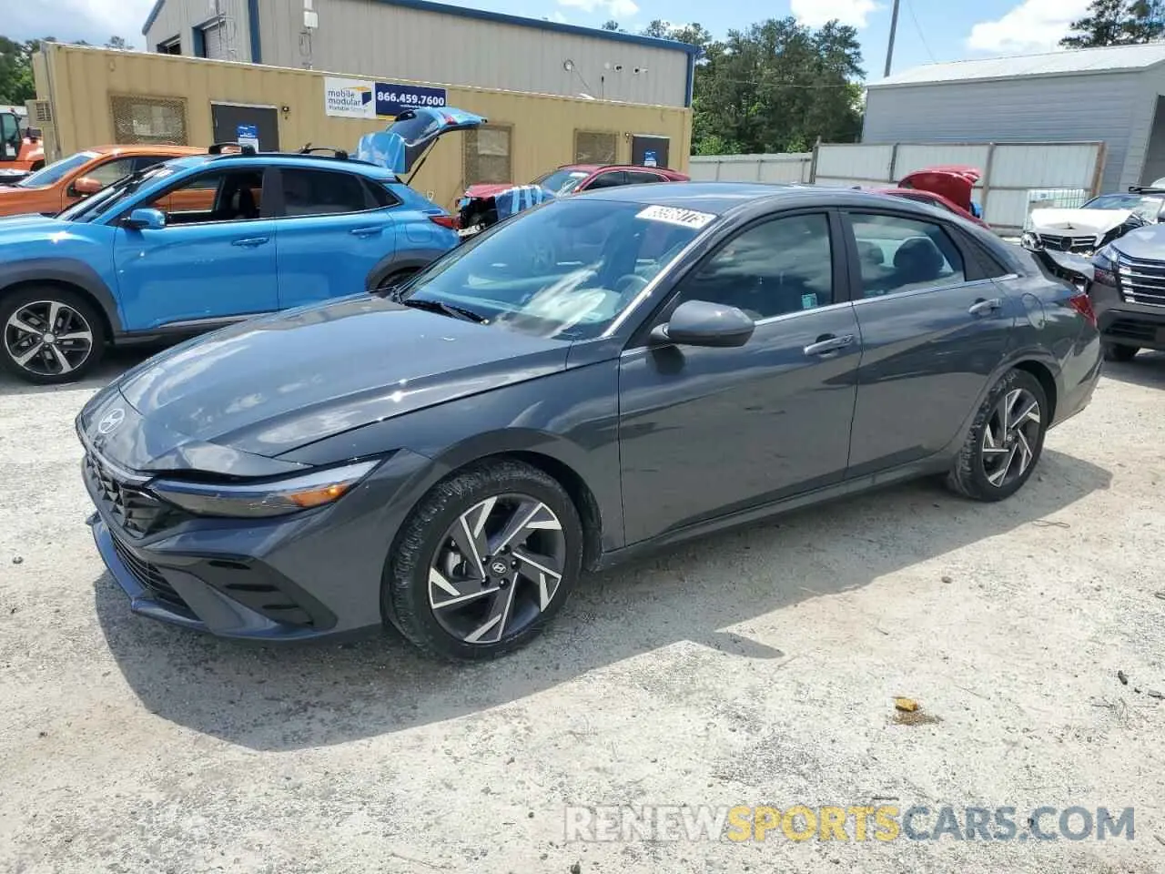 1 Photograph of a damaged car KMHLS4DG7SU923265 HYUNDAI ELANTRA 2025