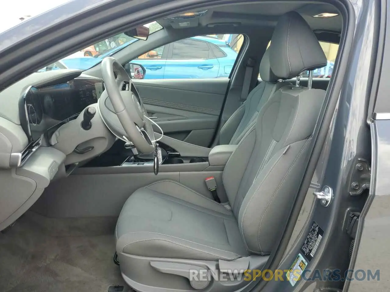 7 Photograph of a damaged car KMHLS4DG7SU923265 HYUNDAI ELANTRA 2025