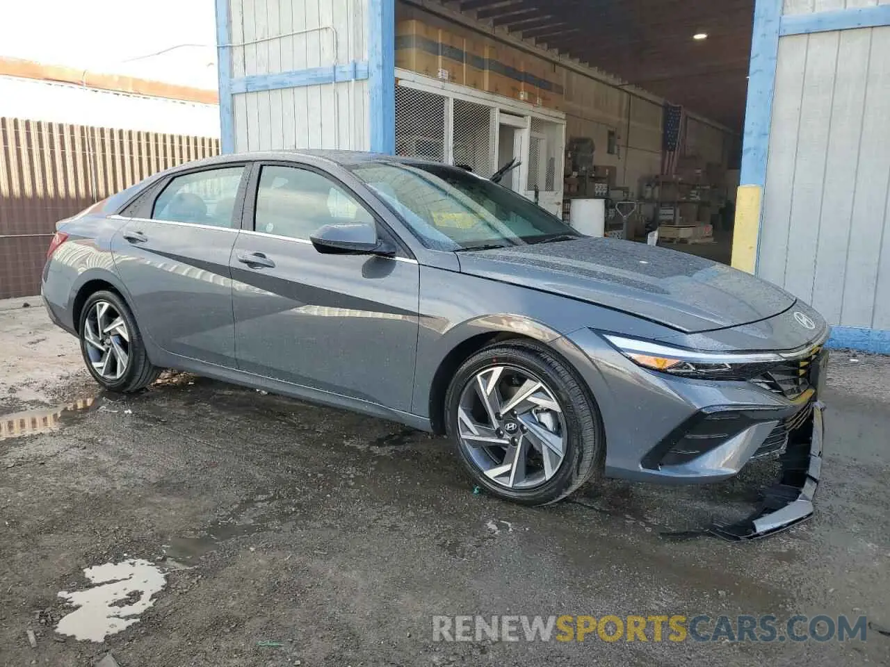 4 Photograph of a damaged car KMHLS4DG7SU947467 HYUNDAI ELANTRA 2025