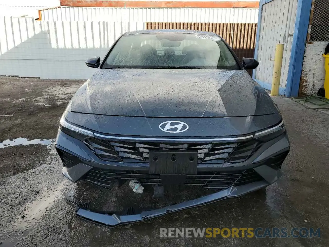 5 Photograph of a damaged car KMHLS4DG7SU947467 HYUNDAI ELANTRA 2025