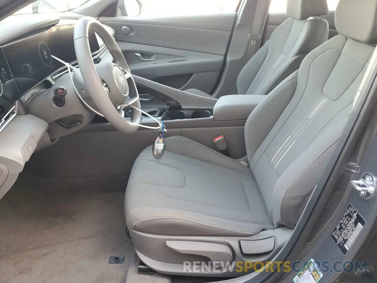7 Photograph of a damaged car KMHLS4DG7SU947467 HYUNDAI ELANTRA 2025