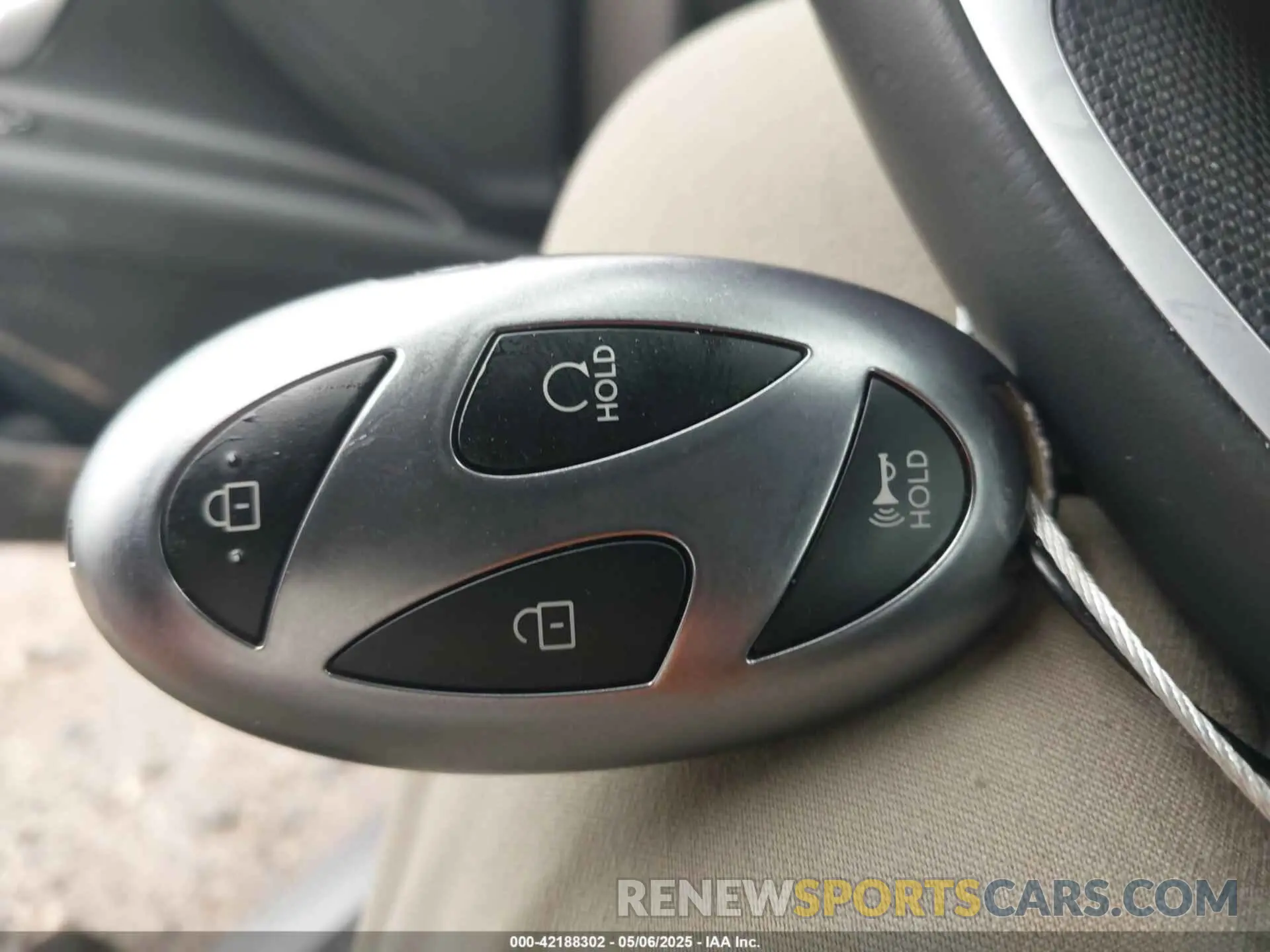 11 Photograph of a damaged car KMHLS4DG7SU952152 HYUNDAI ELANTRA 2025