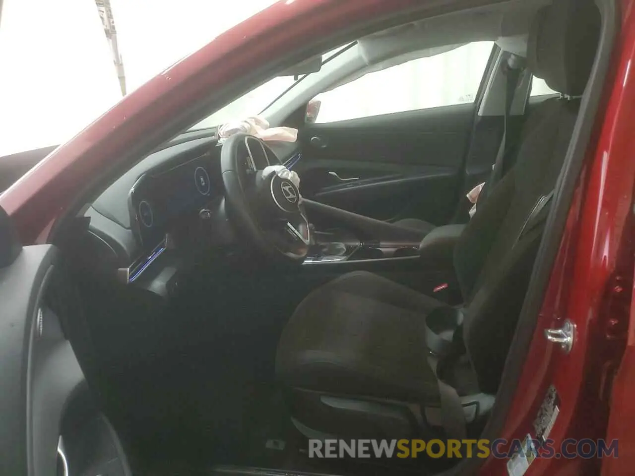 7 Photograph of a damaged car KMHLS4DG8SU866834 HYUNDAI ELANTRA 2025
