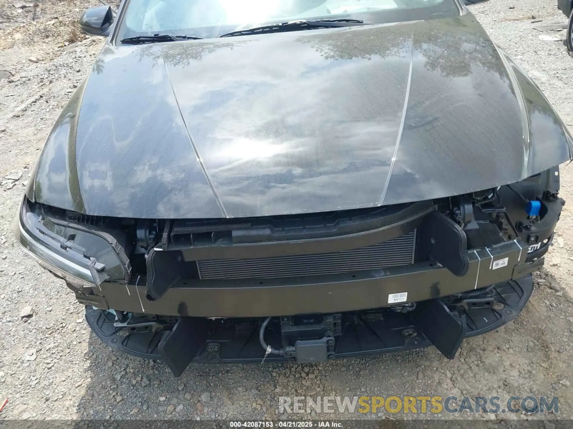 6 Photograph of a damaged car KMHLS4DG8SU935070 HYUNDAI ELANTRA 2025
