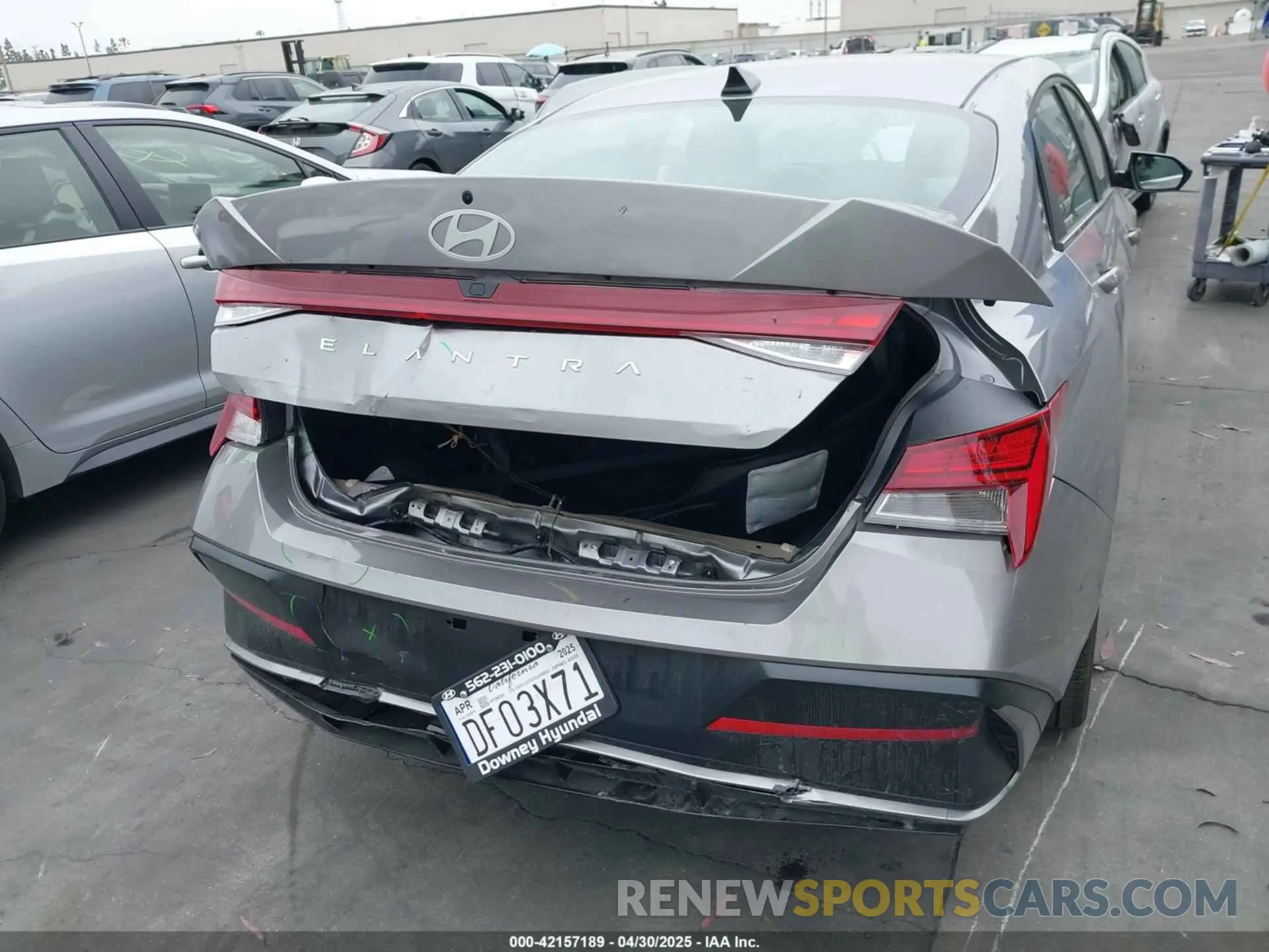 6 Photograph of a damaged car KMHLS4DG9SU895033 HYUNDAI ELANTRA 2025