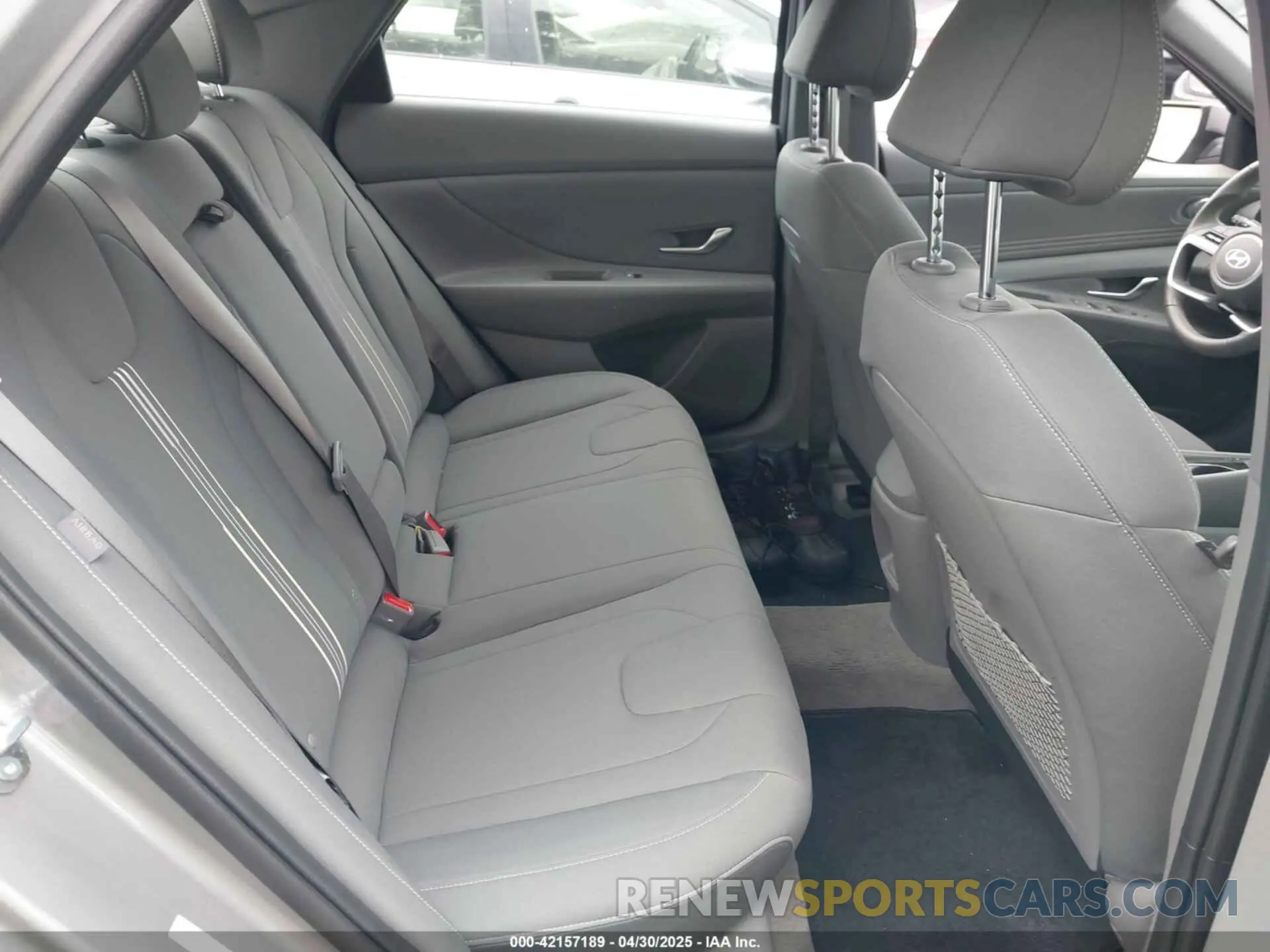 8 Photograph of a damaged car KMHLS4DG9SU895033 HYUNDAI ELANTRA 2025