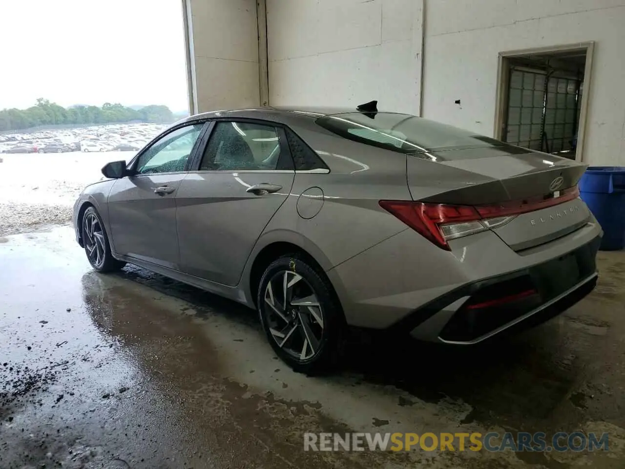 2 Photograph of a damaged car KMHLS4DG9SU935983 HYUNDAI ELANTRA 2025
