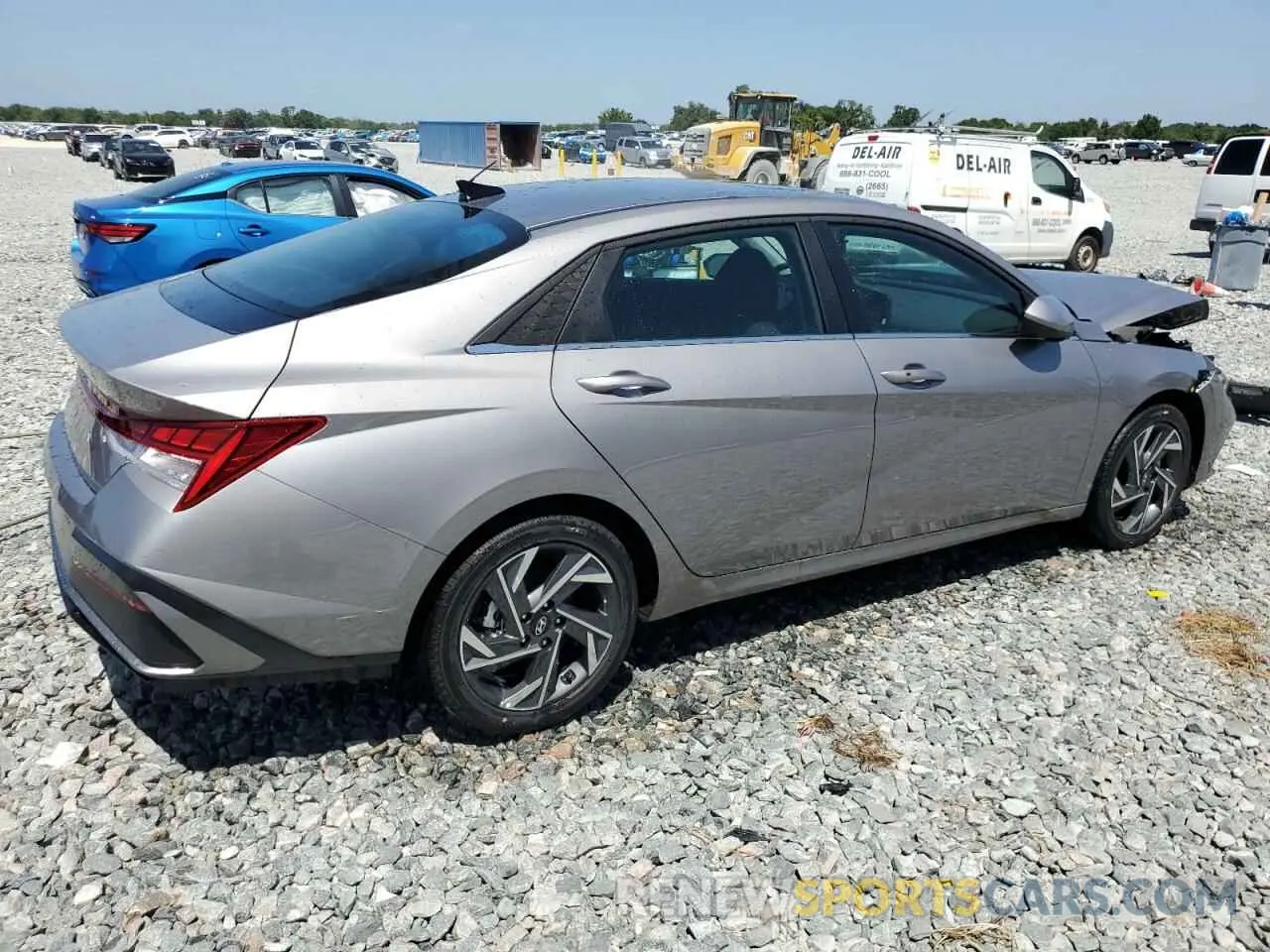 3 Photograph of a damaged car KMHLS4DG9SU943131 HYUNDAI ELANTRA 2025